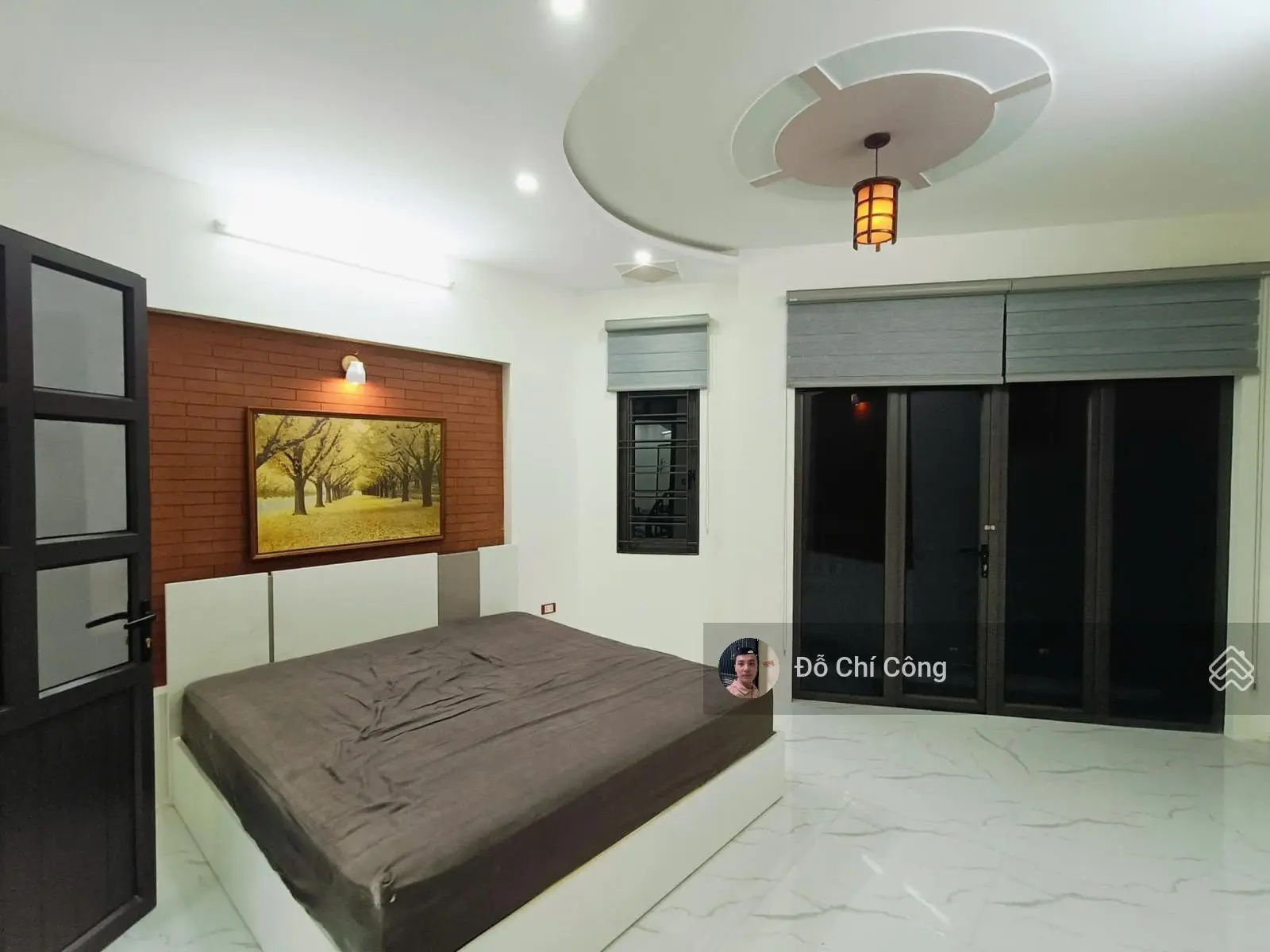 Lạc Trung - Yên Lạc - ô tô 7 chỗ đỗ cửa - ngõ thông ô tô