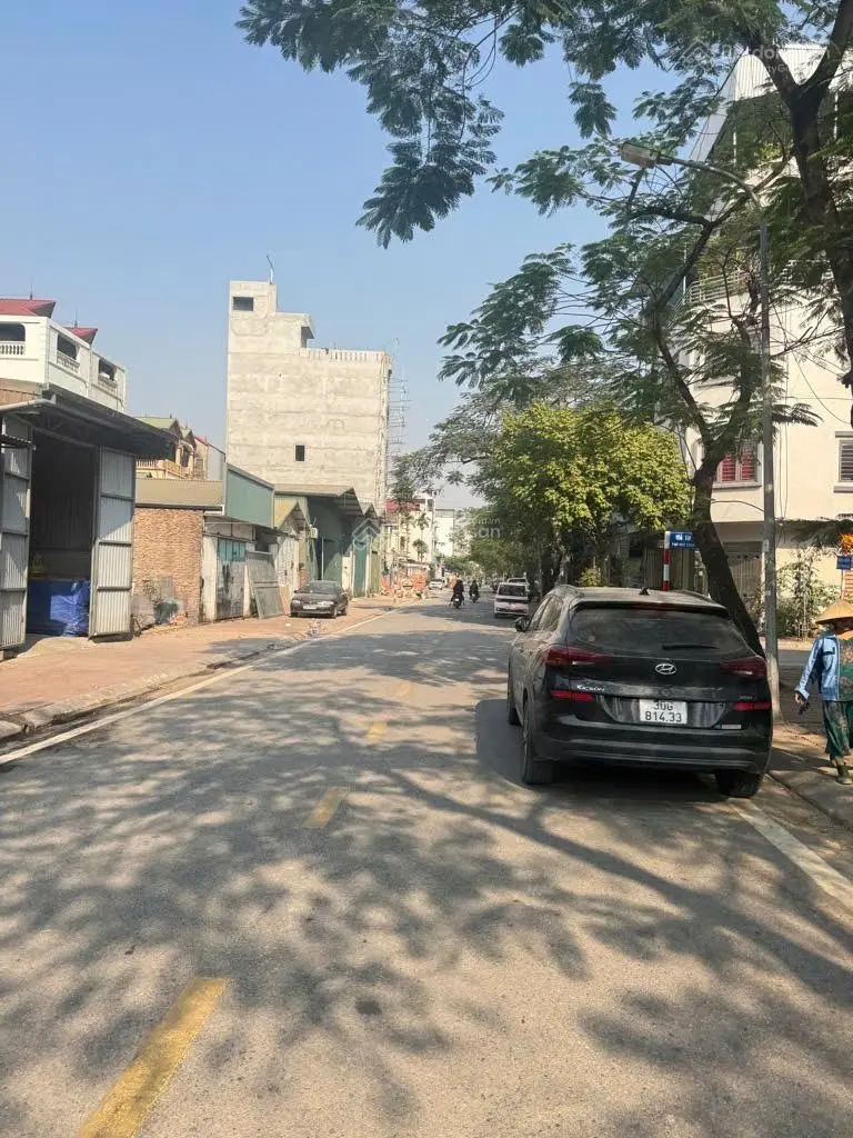 Bán nhà mặt phố Hoa Động Long Biên vỉa hè KD oto tránh gần cầu Thanh Trì 78m mặt tiền: 5m, 13 tỷ