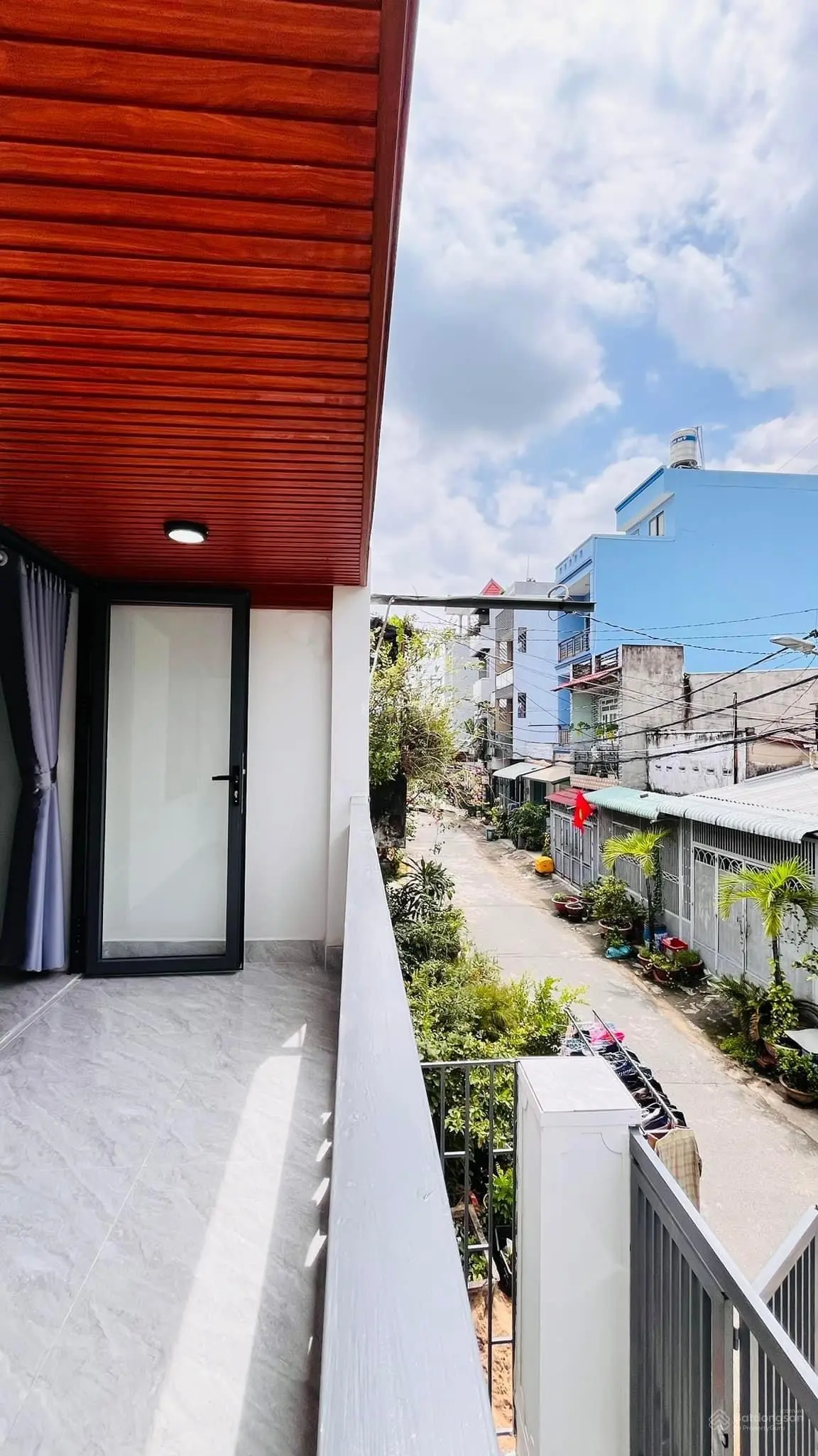 Nhà Mới ngay Picity đường nhựa thông xe hơi rộng 6m
