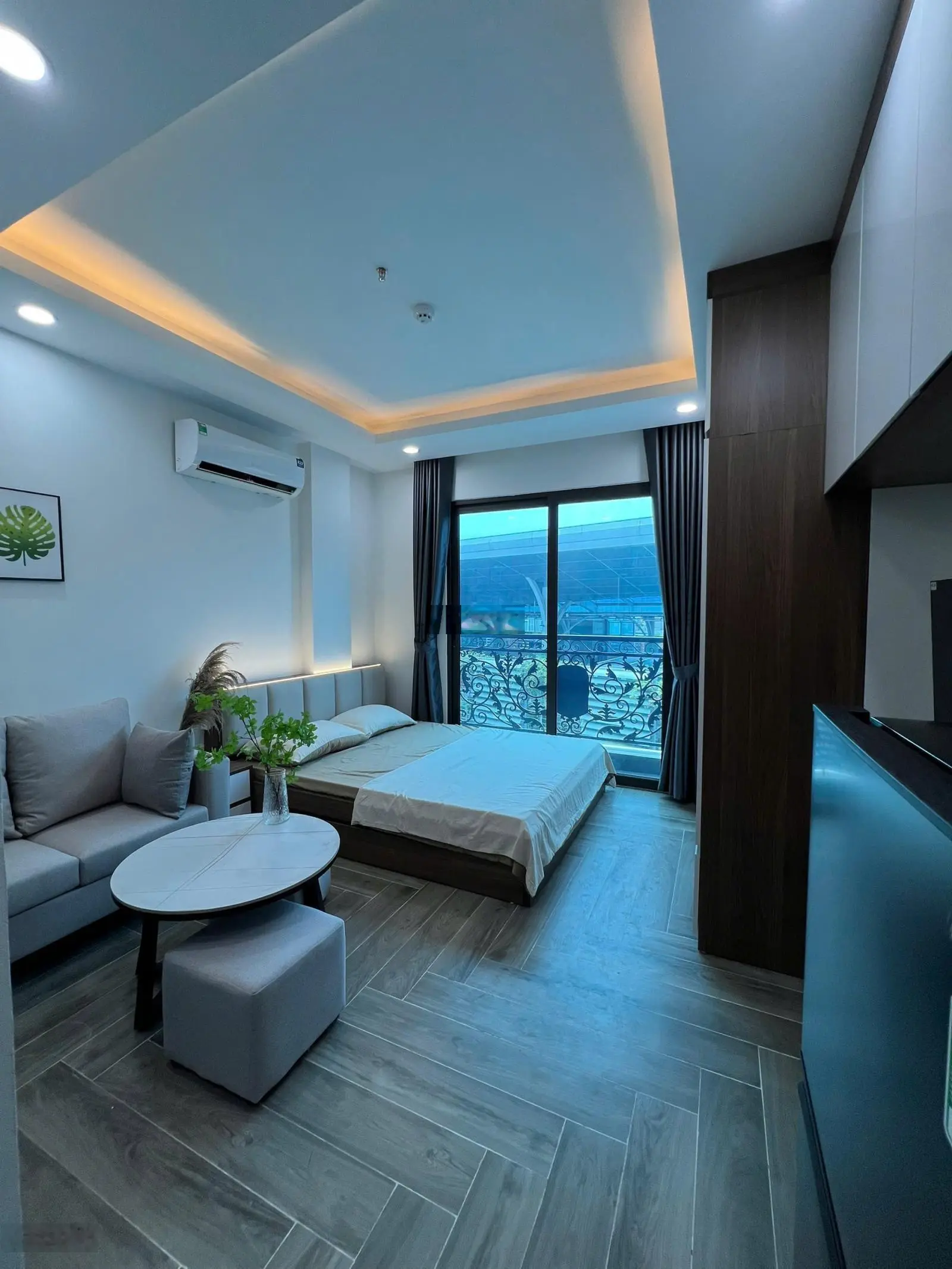 (Tin thật 100%) bán CHDV 82m2 x 19CH tại đường Hồ Ba Mẫu - gần hồ và ô tô đỗ - dòng tiền 1,5 tỷ/năm