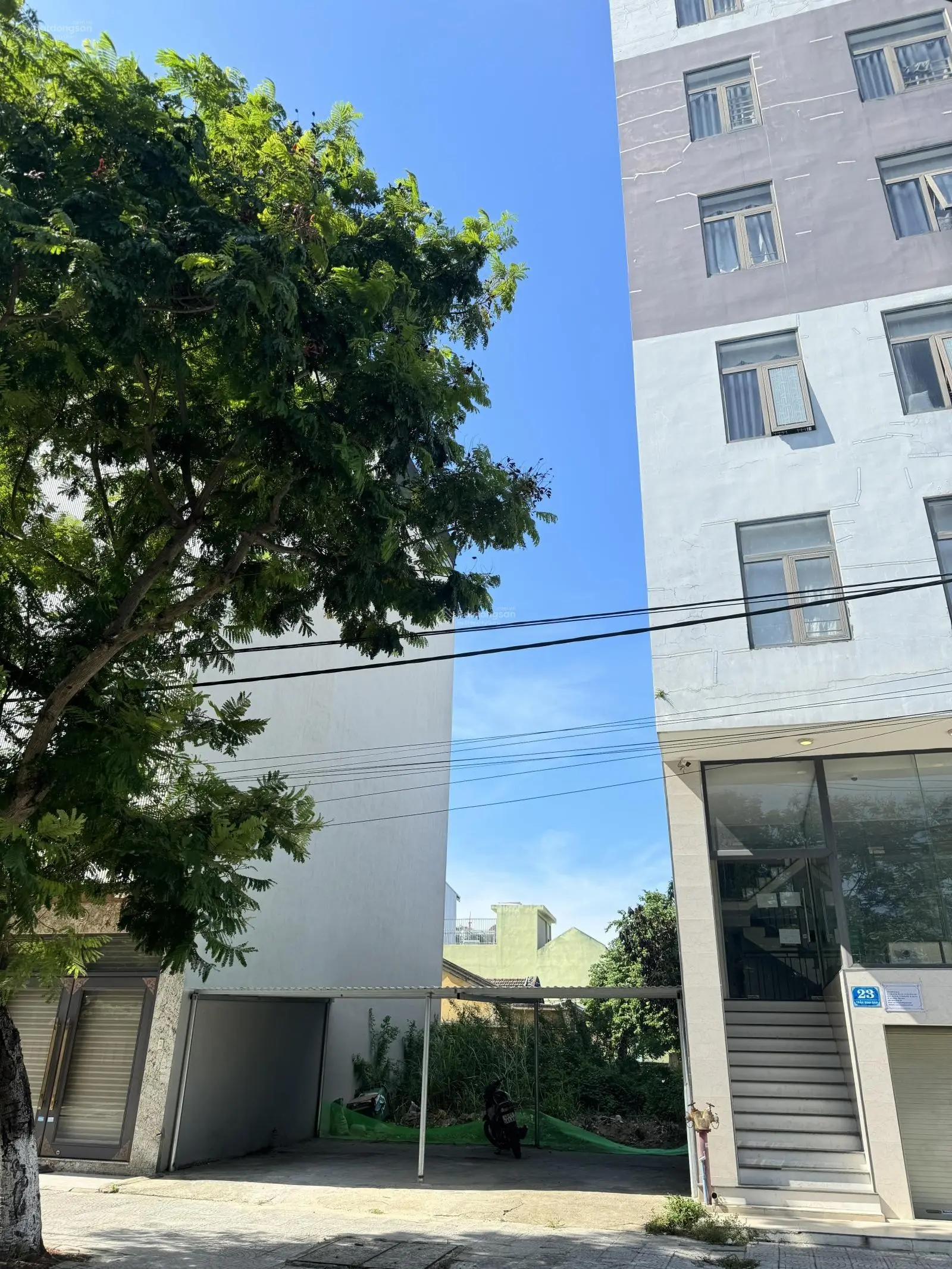 Bán lô đất vị trí đẹp mặt tiền đường Nguyễn Xuân Khoát - DT 79,5m2