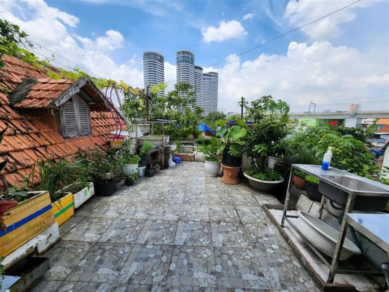 150m2 view Lankmark hẻm 7 chỗ ngang khủng 10m 12 PN tiện xây CHDV - khai thác 40tr/tháng - 15tỷ5