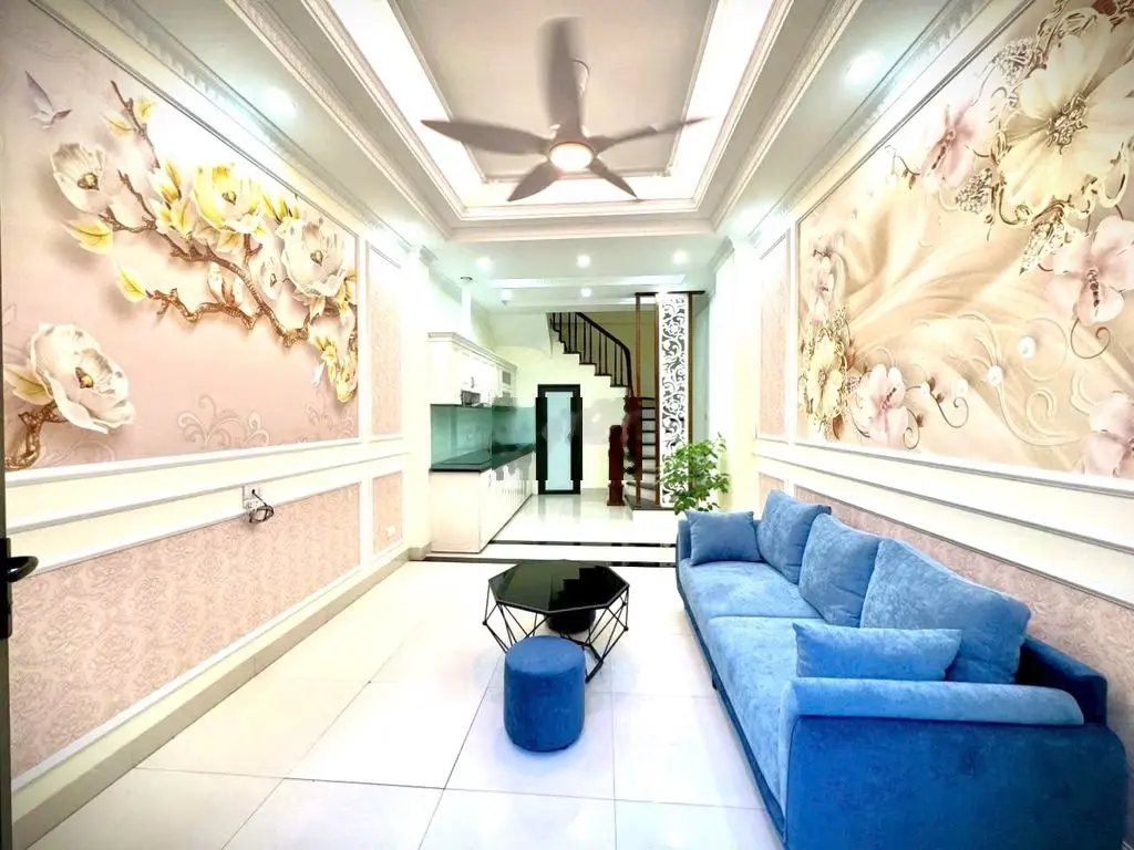 Bán nhà đàm quang trung, full nội thất,5 tầng giá nhỉnh 5 tỷ
