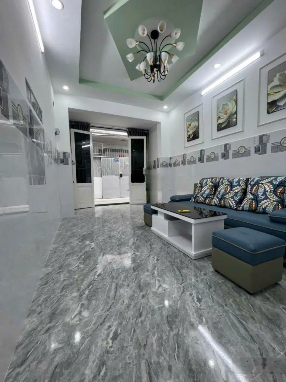 Bán nhà hẻm 1865 Huỳnh Tấn Phát. Sổ riêng. Vay bank ok. Giá 2.05 tỷ