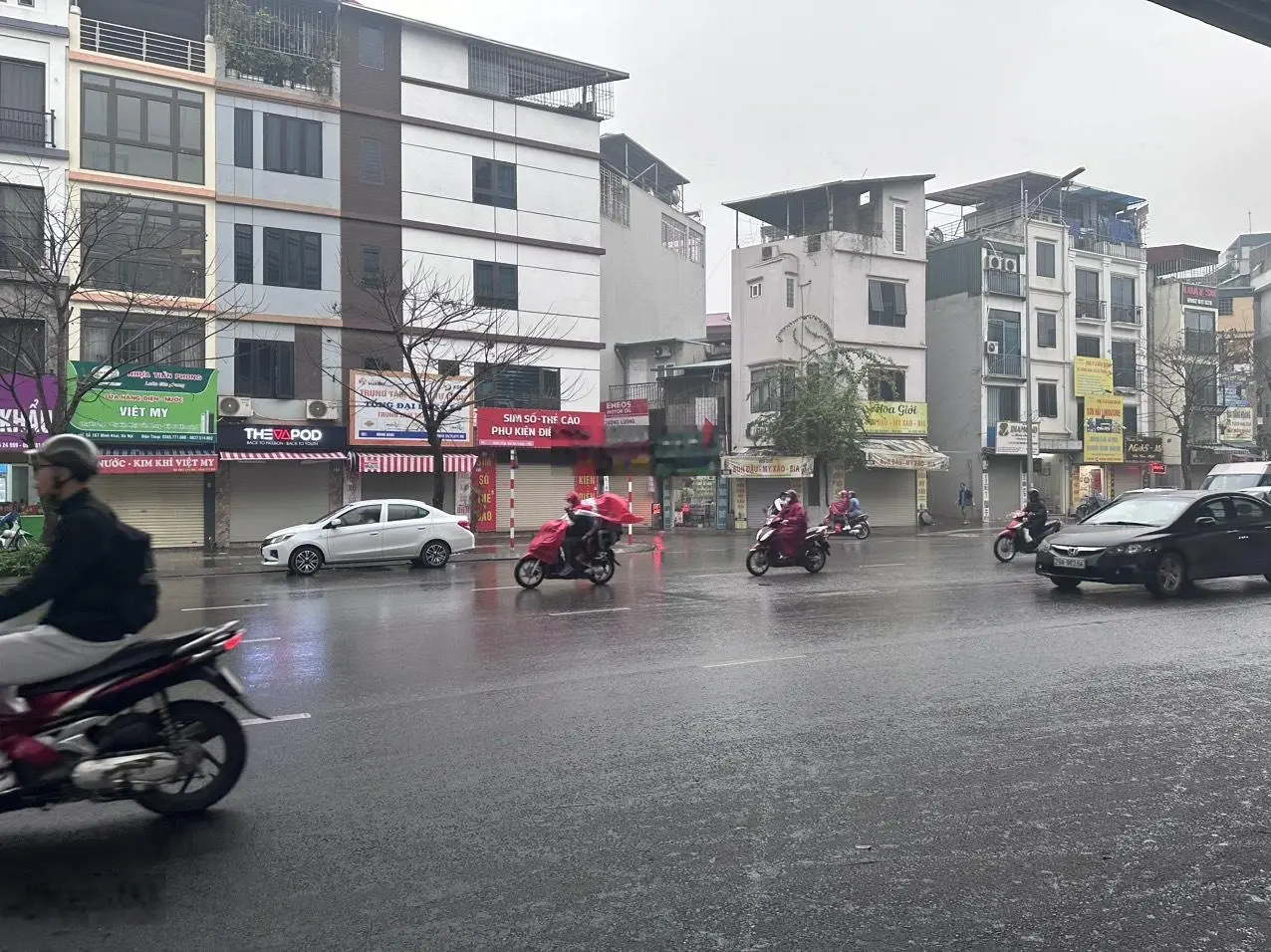 Siêu phẩm MP Minh Khai 180m2 MT 9m kinh doanh sầm uất tương lai rạng rỡ nhỉnh 300tr/m2