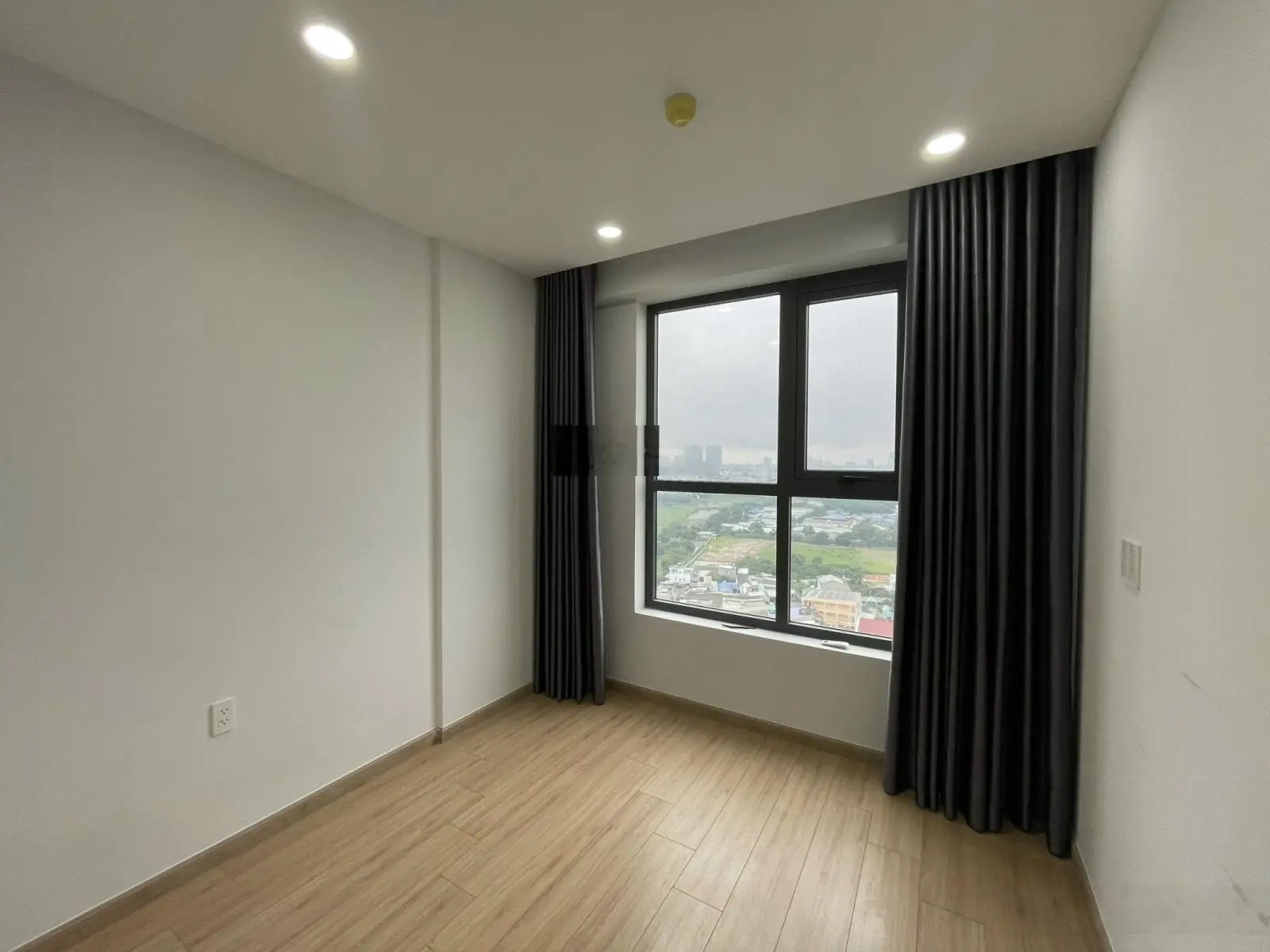 Cắt lỗ bán nhanh căn hộ Bcons Green View 2PN 2WC 57m2 chỉ 1.72 tỷ trả trước 350 triệu có nhà ở ngay
