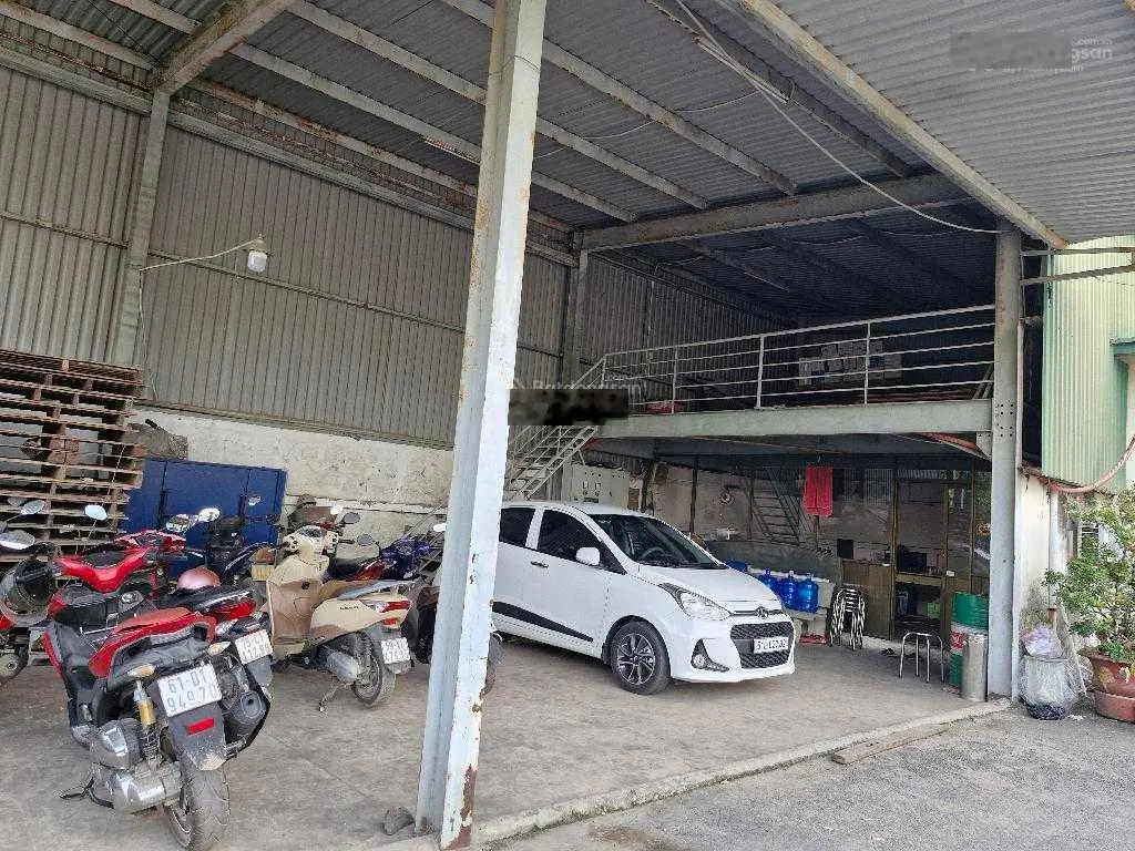 Kho bãi, xưởng sản xuất gần Linh Xuân, hơn 6.500m2, có thể đầu tư dự án, dòng tiền 250tr/tháng