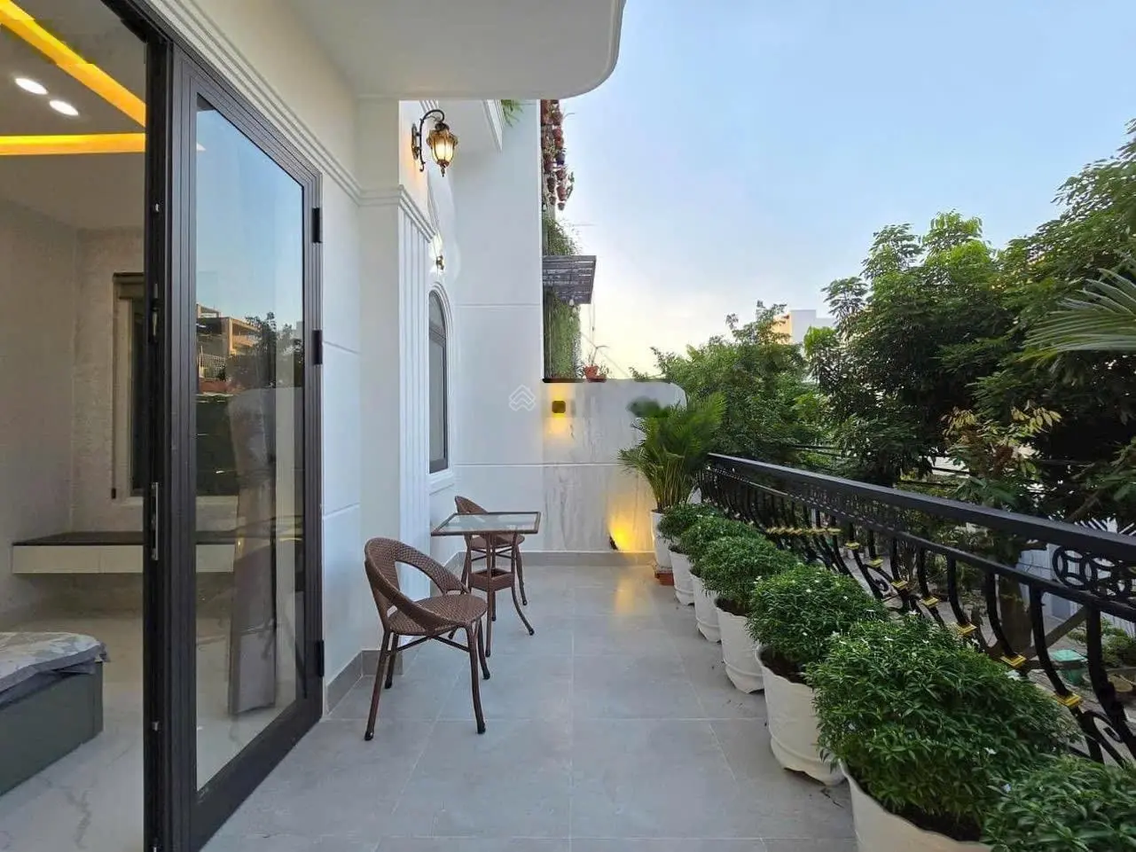 Bán Nhà Tân Cổ Điển Gần Biển Hoà Minh - Trung Tâm Quận Liên Chiểu - Đà Nẵng