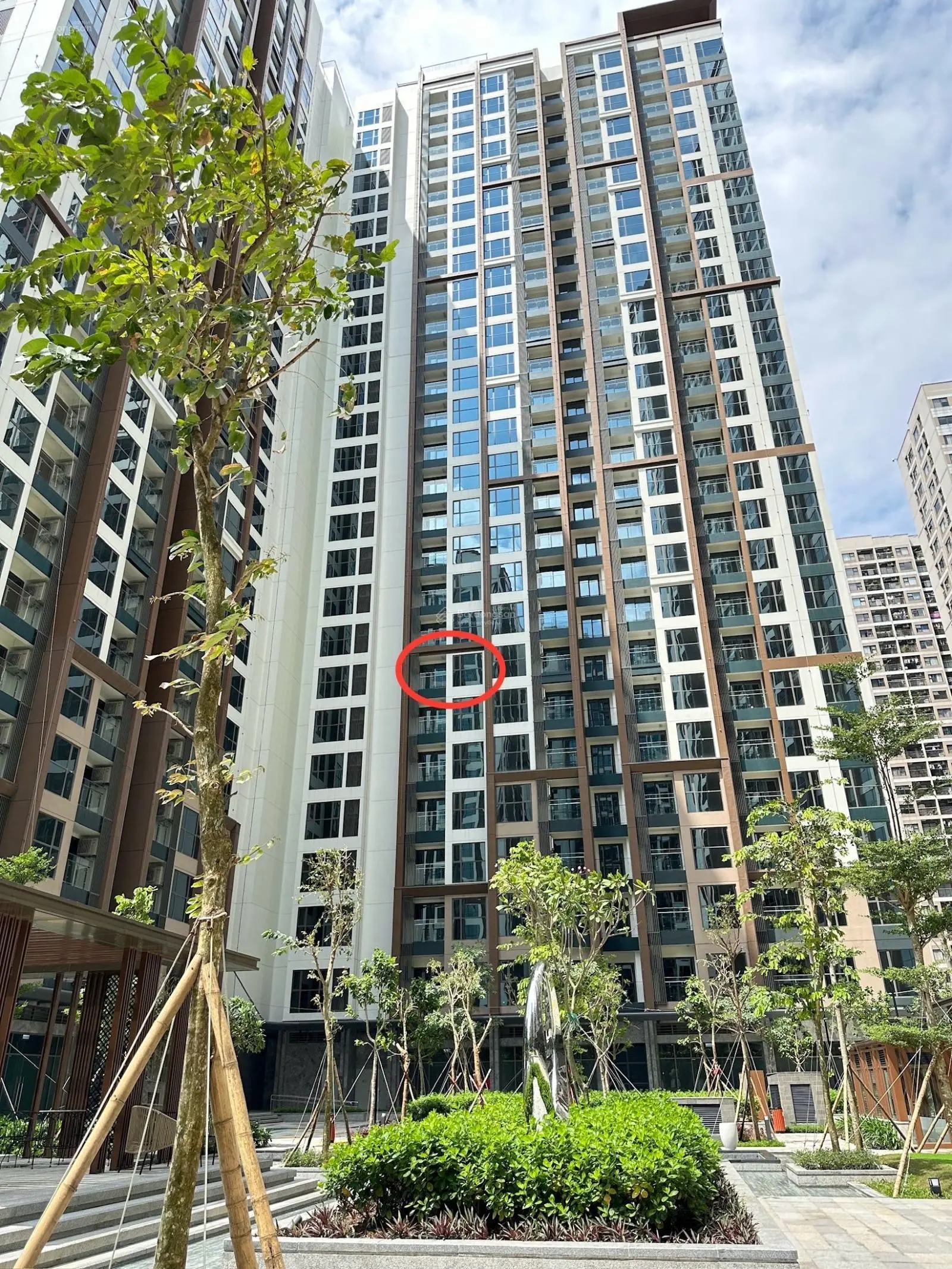 Chính chủ bán căn 1N+ Masteri Waterfront H1.0821 Đông Nam chỉ 920tr nhận nhà
