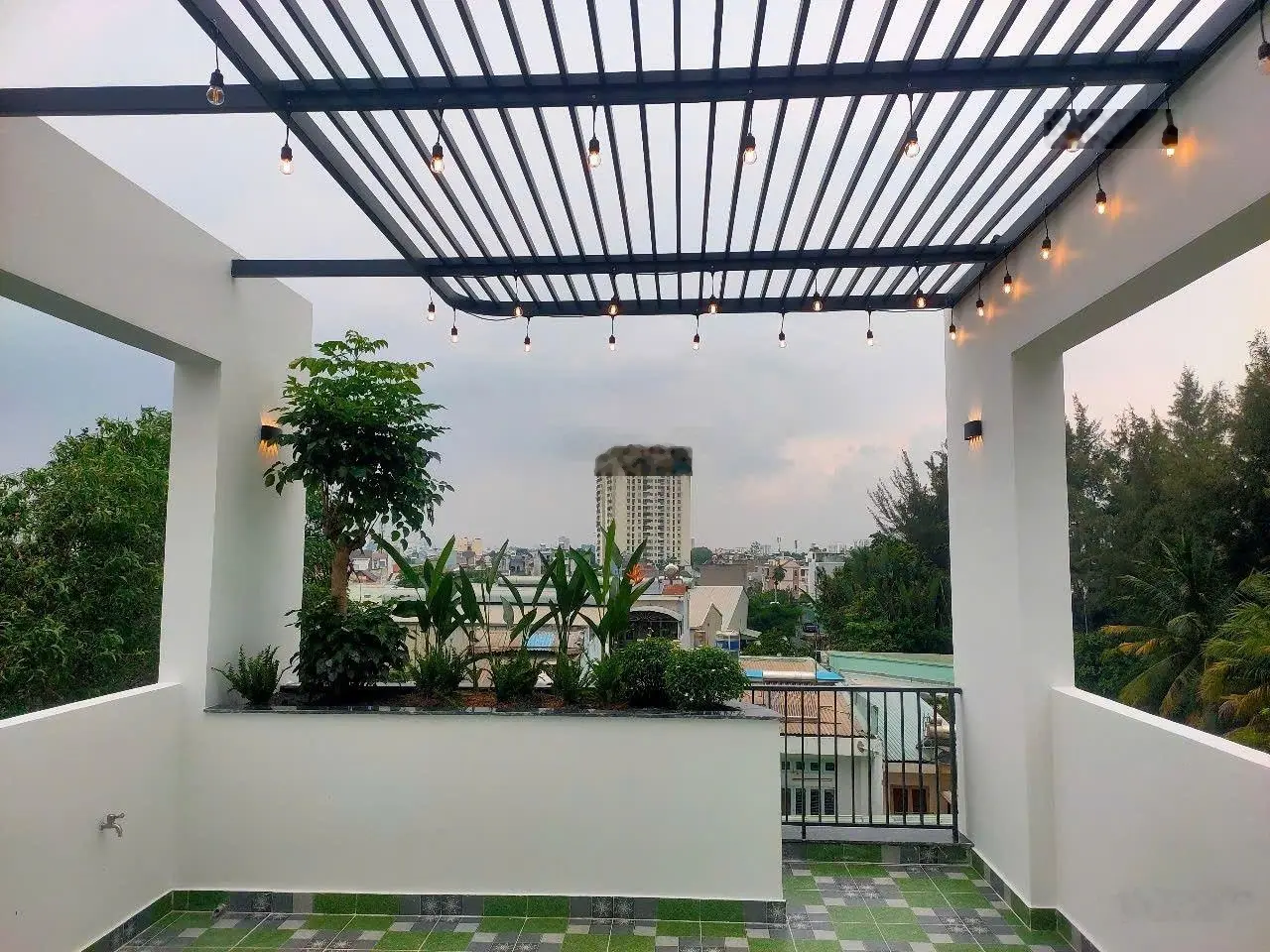 Nhà 4 Tầng Siêu Đẹp _ Đường Linh Đông _ 66M2 _ Xe Hơi Ngủ Trong Nhà _ Nội Thất Cao Cấp _ Chỉ 7,2 Tỷ