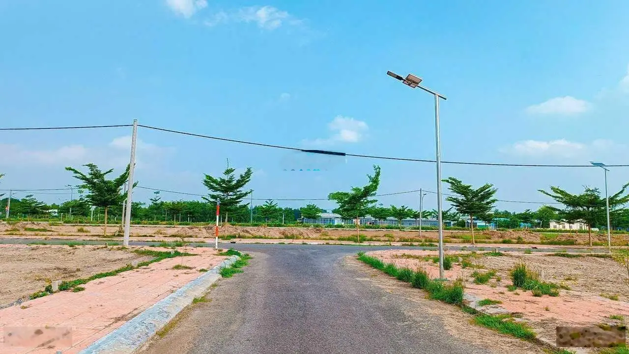 Chính chủ cần bán gấp 1 số lô đất full thổ 100m2/lô ngay quốc lộ 1A