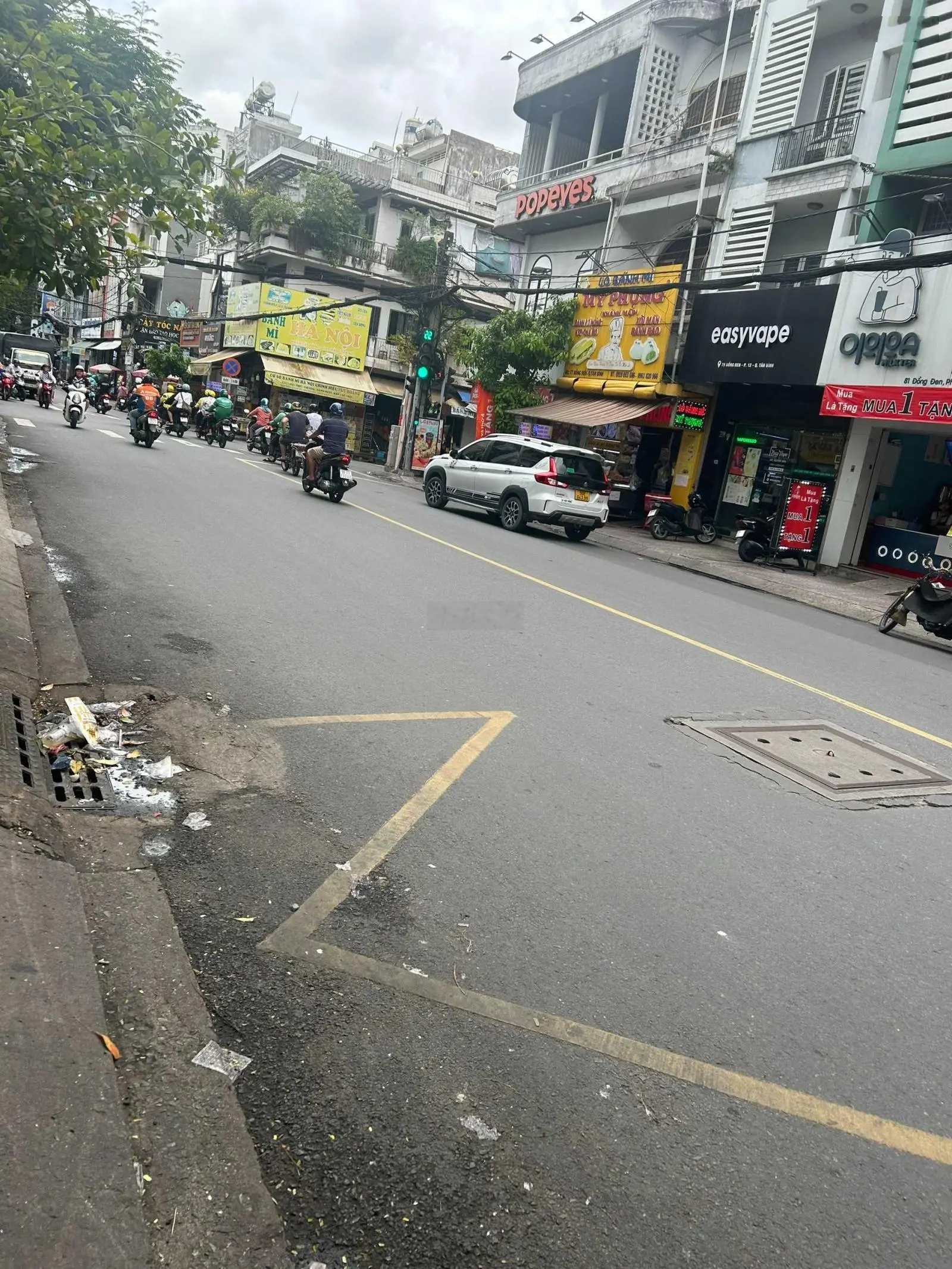 Định cư bán gấp đất xây tòa nhà MT Trần Quang Khải Quận 1 8.5x35m KC: C4 HĐT: 130tr/th, giá: 60 tỷ