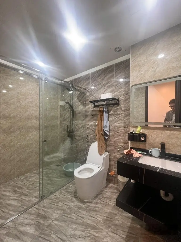 Chính chủ cần bán nhà Định Công Hoàng Mai 41m2 6 tầng MT 4,2m oto giá 5,5 tỷ