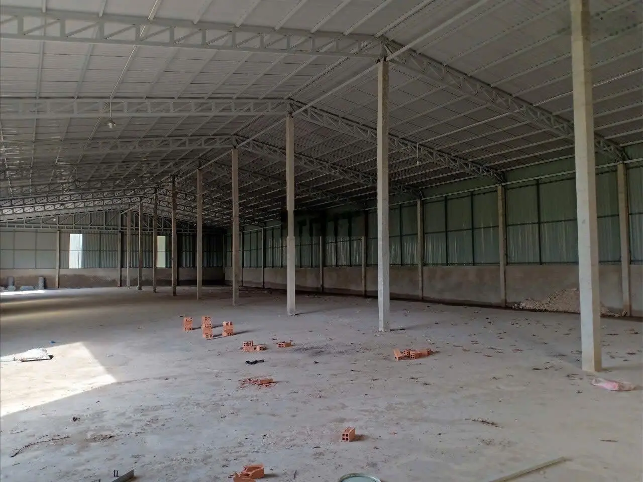 Bán 6582m2 nhà xưởng tại Củ Chi, có sẵn 1000m2 xưởng, 500m2 nhà cấp 4 xây sẵn