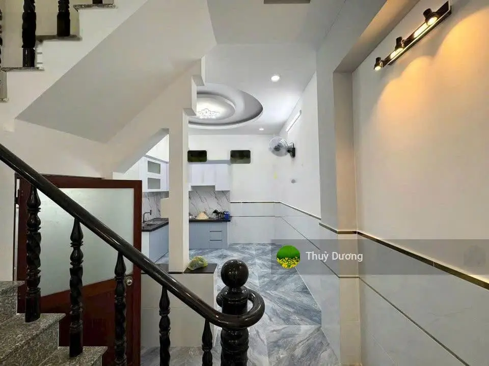Cần bán gấp căn nhà trong tuần, giá 100% do đang cần tiền trả nợ gấp sẵn sổ
