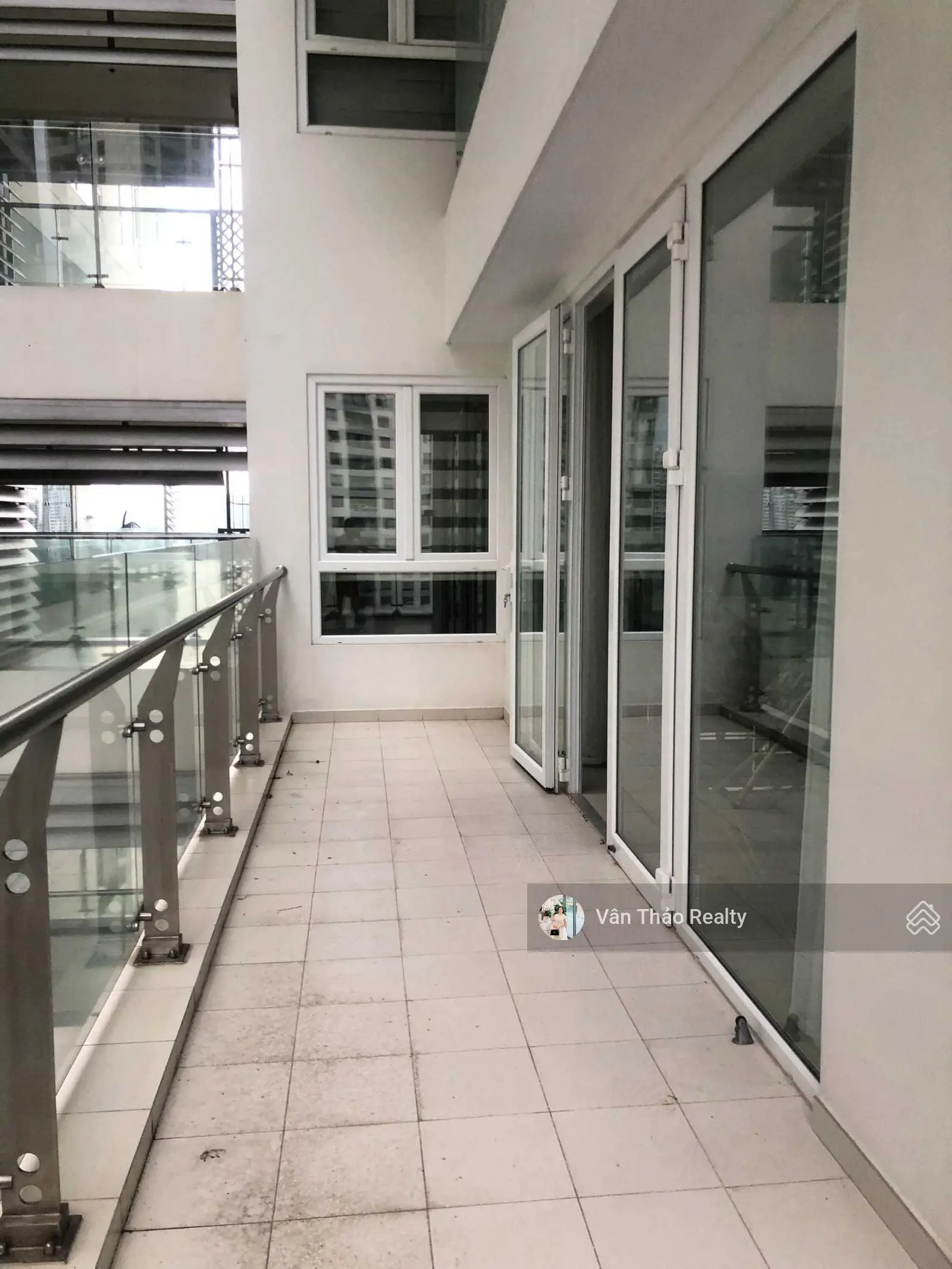(Duplex 200m2 - giá siêu tốt) Bán căn Duplex 4PN - Đã có sổ hồng - ngay Đảo Kim Cương Quận 2