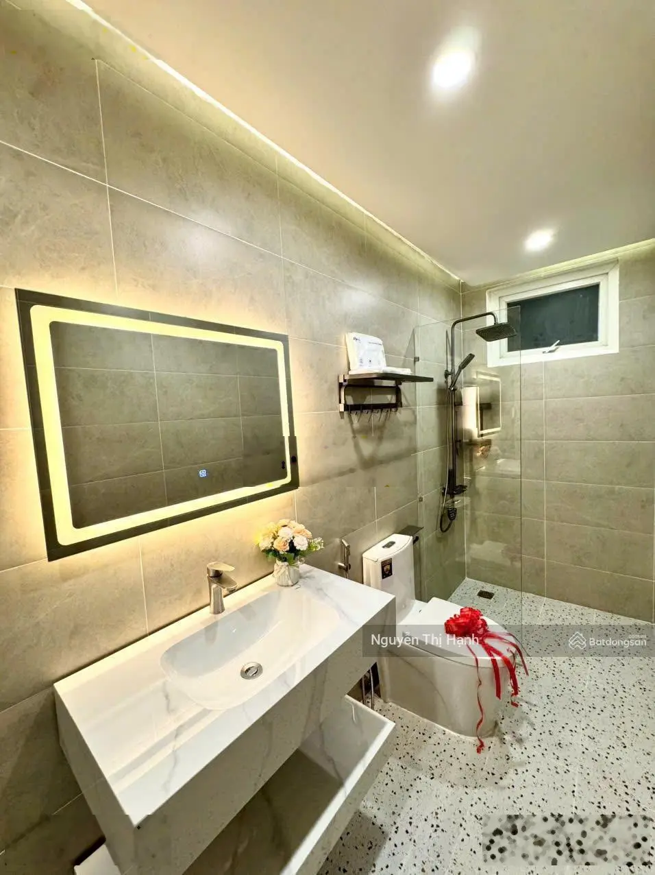 Bán nhà mới 1 trệt, 2 lầu + sân thượng, Phường Hiệp Bình Chánh, TP. Thủ Đức, khu dân cư an ninh