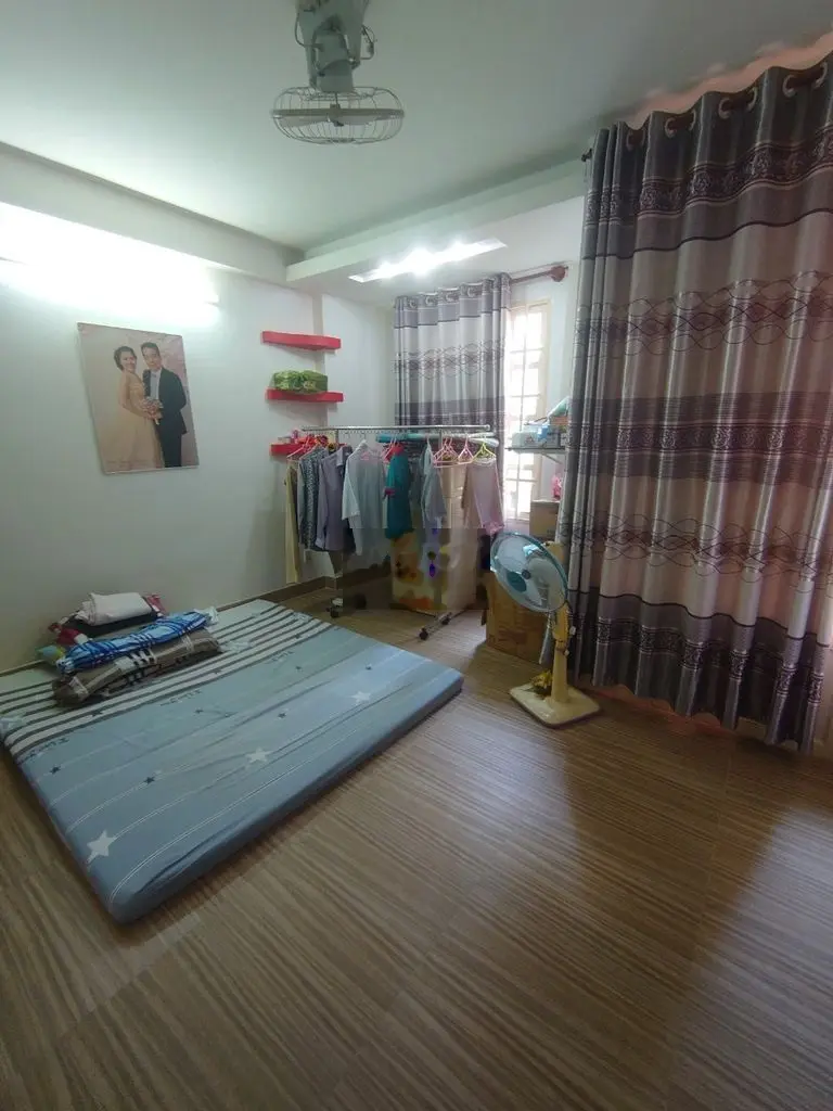 NHÀ HẺM 144 3 LẦU ÂU CƠ GIÁP Q11