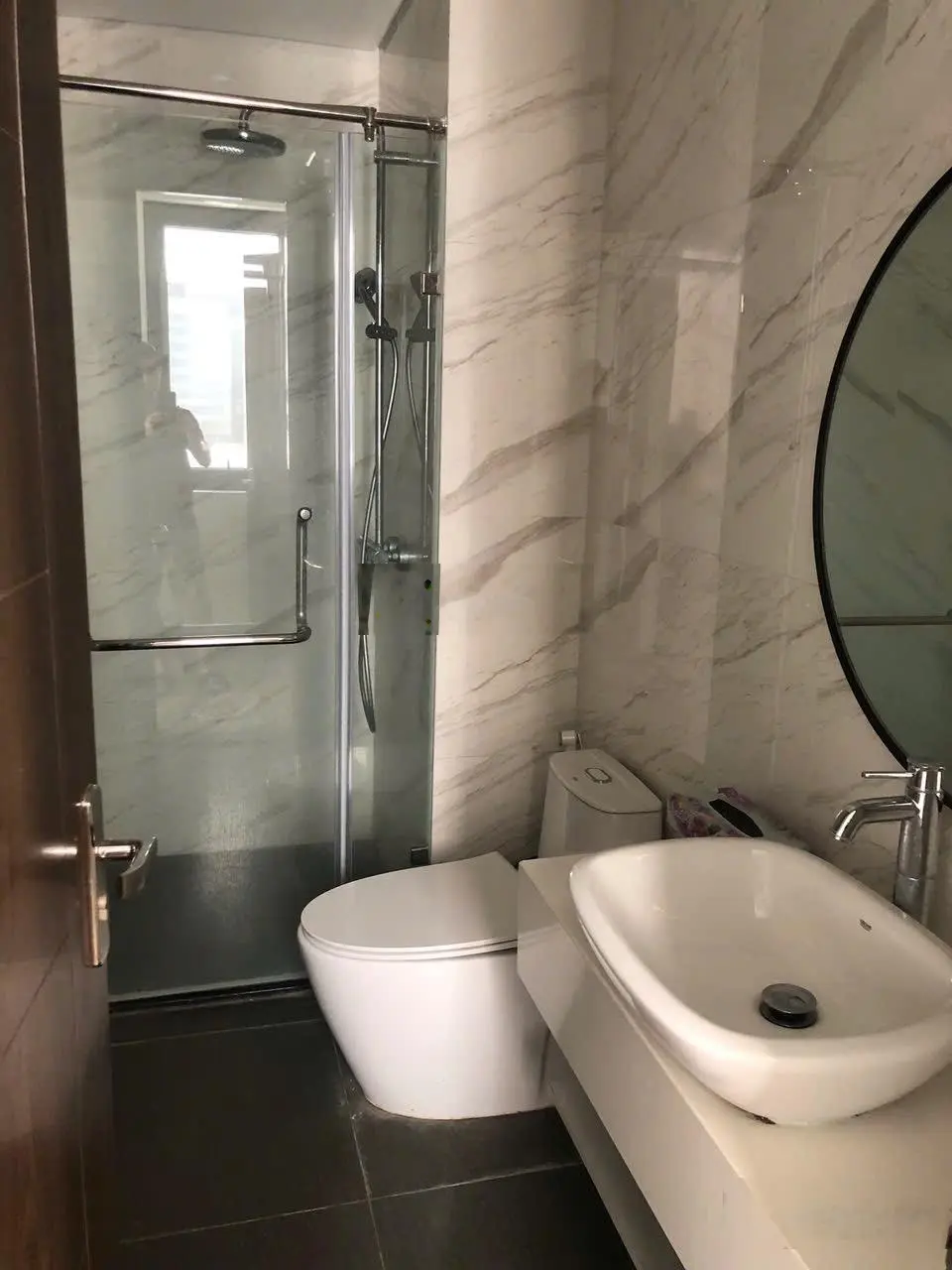 Bán BTLK 91m2 xẻ khe hoàn thiện full nội thất 5 tầng gần công viên VH Ocean Park 2 sổ đỏ giá 11t350
