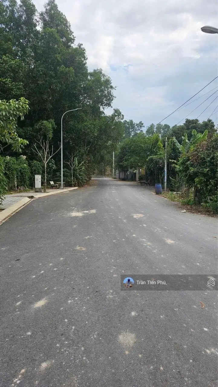 Cần bán gấp lô đất đường Trường Chinh, Hiệp Ninh, Tây Ninh. 120m2. Sổ sẵn. LH: 0934 022 ***