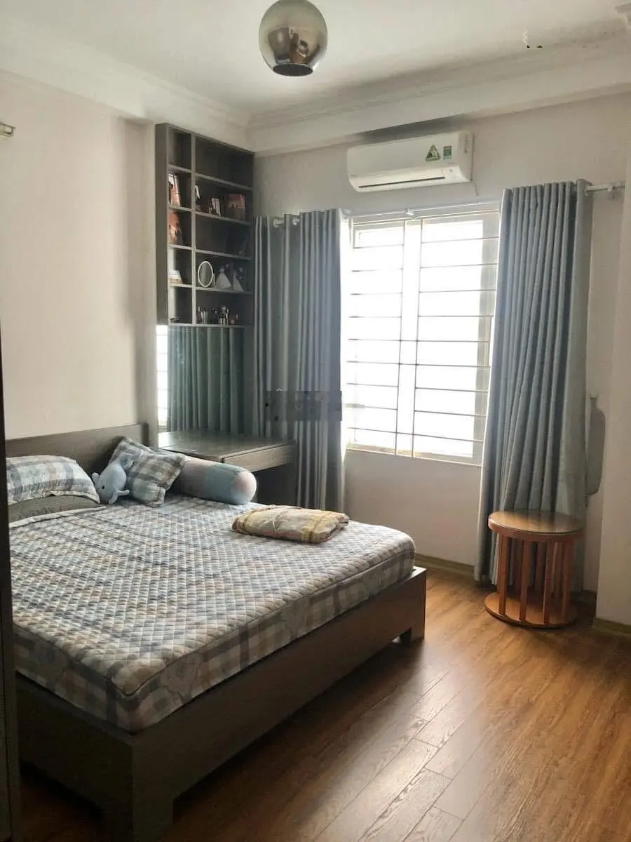 Hiếm! Nhà phân lô - ôtô - 6T thang máy - 50m2 - ngõ thông - kinh doanh - Lạc Long Quân. Nhỉnh 11 tỷ