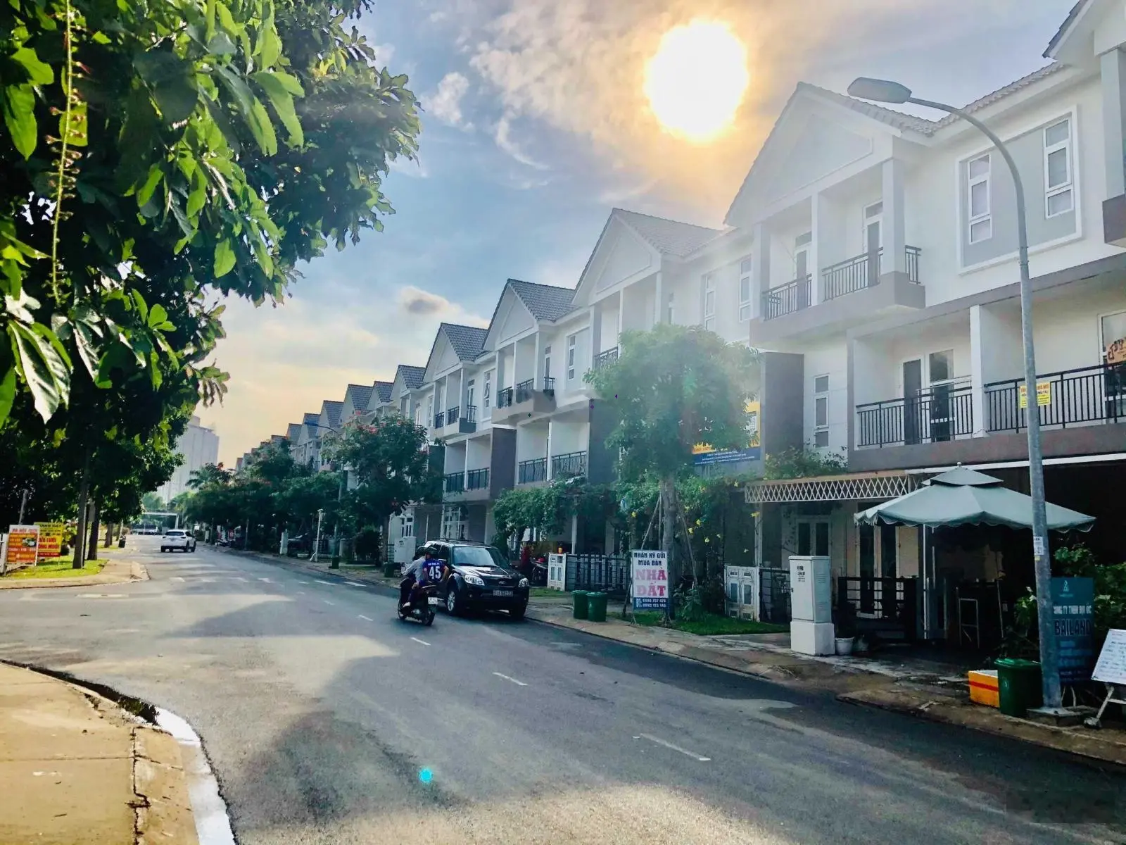 Bán nhà phố tại Park Riverside - Giá bán từ 8,350 tỷ nhà thô
