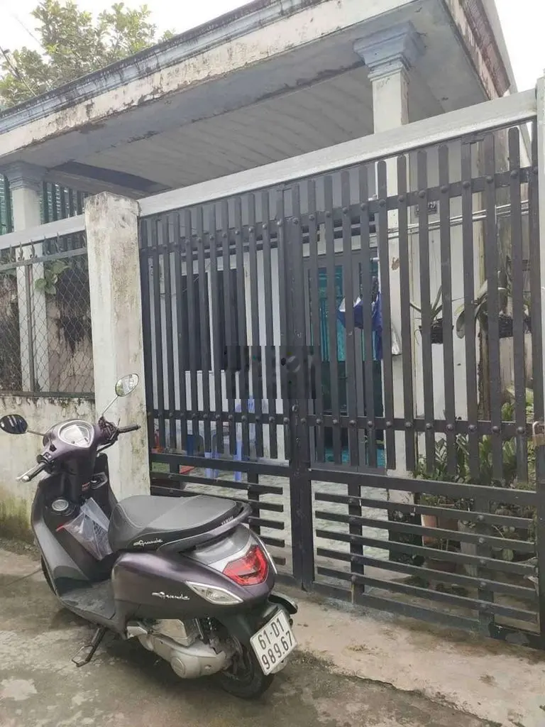 Chủ bán đất tặng nhà cấp 4 ở OK ngay GO Dĩ An giá rẻ