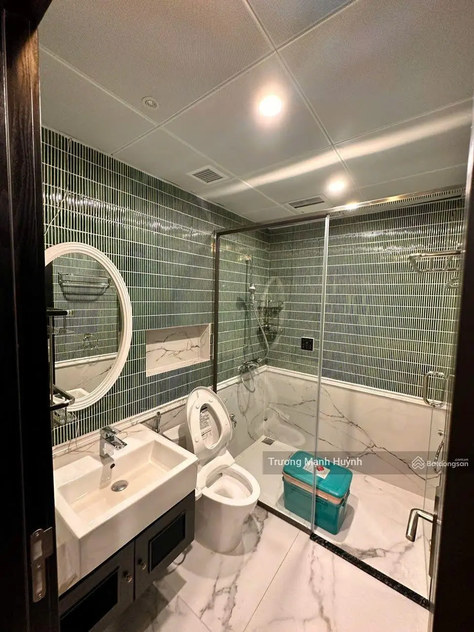 Bán nhà mặt Đường Phạm Văn Đồng lô góc 46m2 6 tầng Mt10m chào 22 tỷ .sát Hồ T Mậu. Mai Dịch, CGHN
