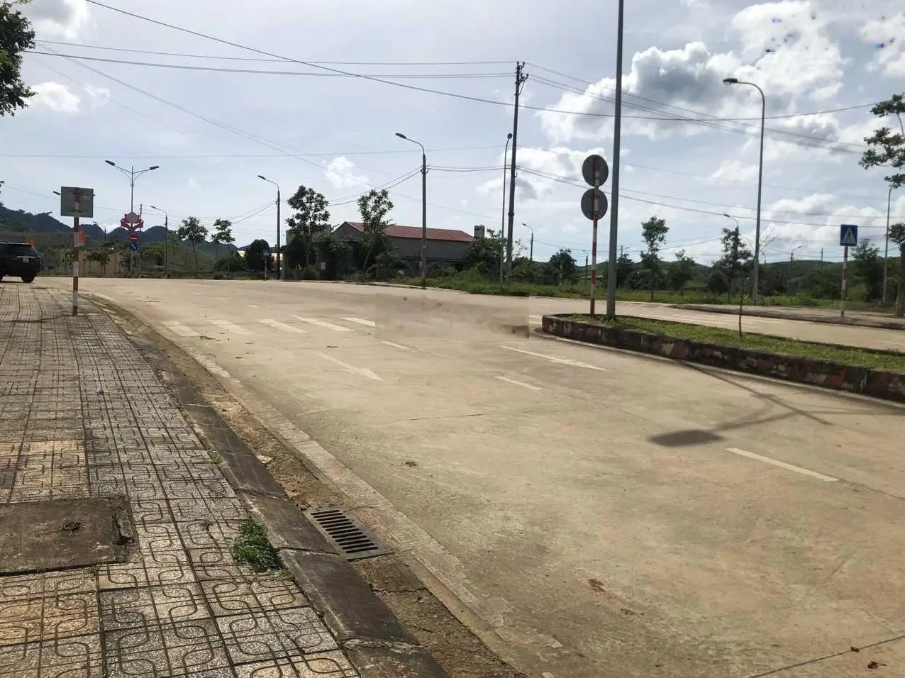 Bán đất đấu giá trung tâm Vân Hồ, KDLQG Mộc Châu chỉ 1, x tỷ đắc địa, đường lớn