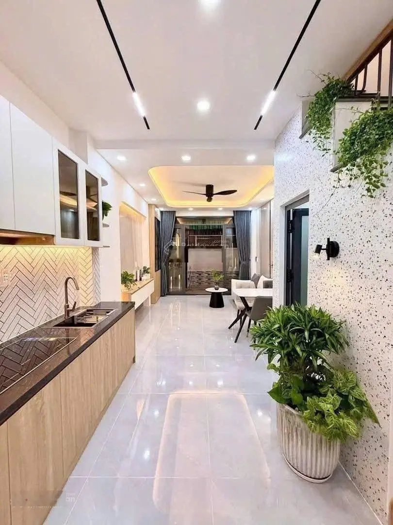 Nhà Nguyễn Văn Lạc gần chợ Thị Nghè cần bán giá 2tỷ750/52m2, sổ hoàn công chính chủ