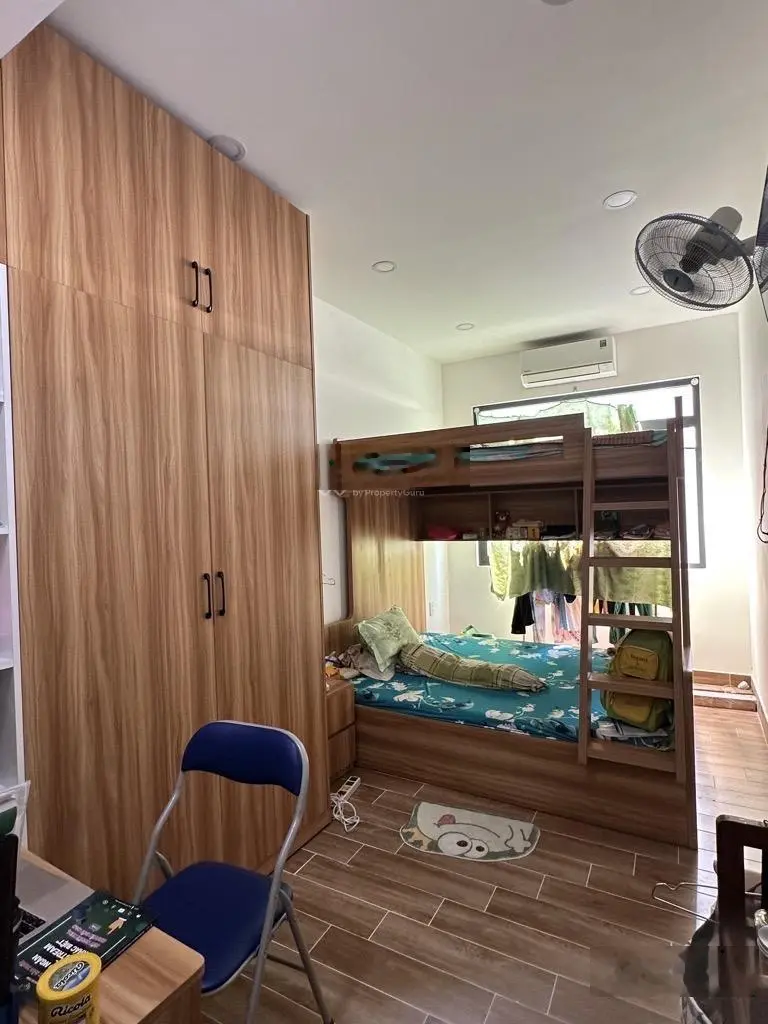 Nhà đẹp 3 tầng - trung tâm quận 10 sầm uất - hoàn công chuẩn chỉnh - không quy hoạch - sổ vuông nở