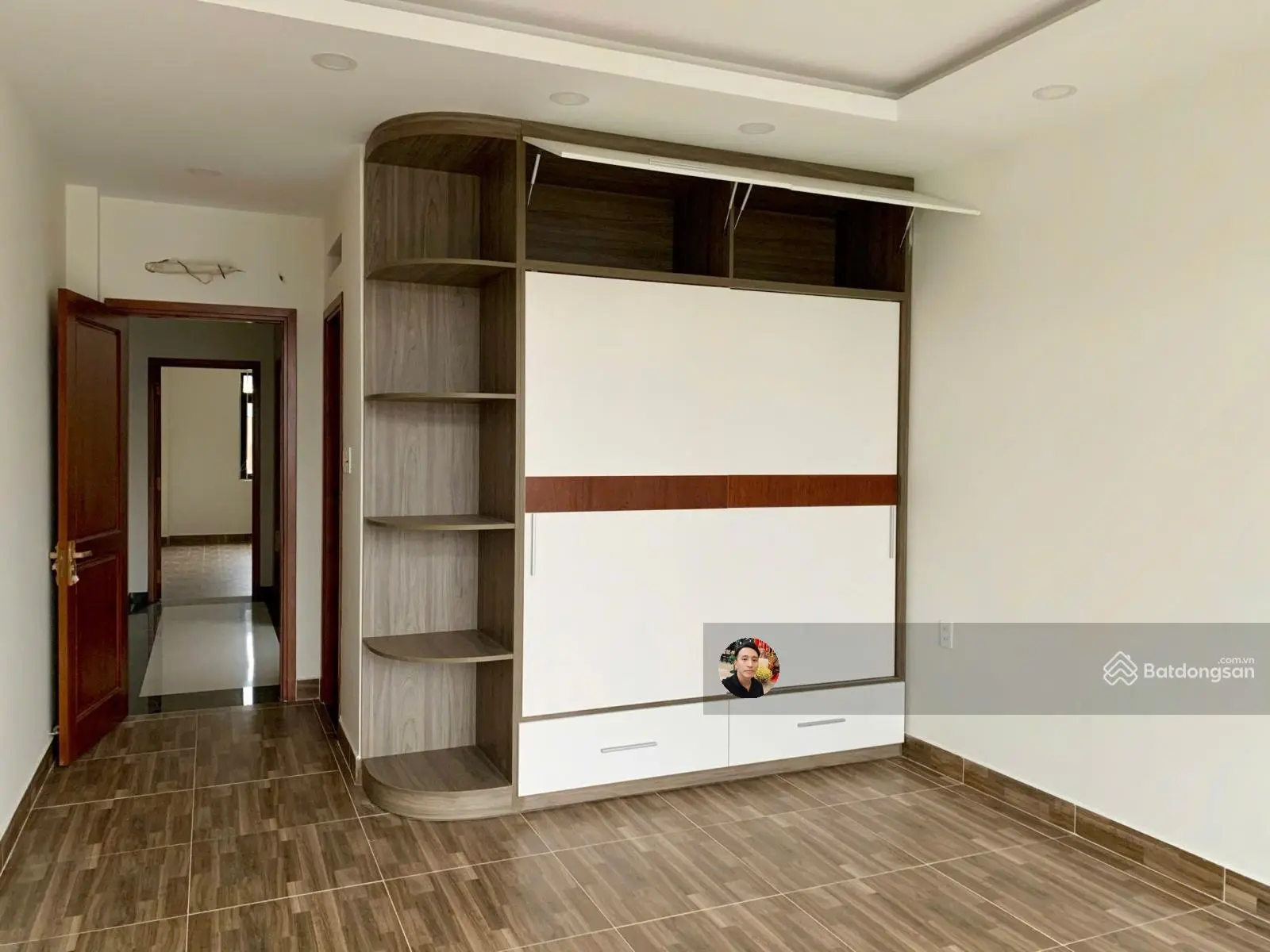 Bán nhà phố 4 tầng (4x20m) có thang máy MT đường Phú Thuận Quận 7 giá 17 tỷ LH: 0917 796 *** Phương