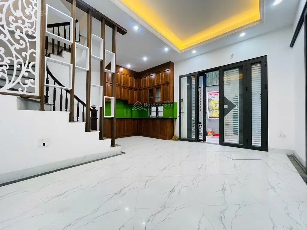 Nhà mới xây phố thúy lĩnh thiết kế hiện đại ngõ rộng thoáng 30m² 5 tầng 3 ngủ đủ công năng