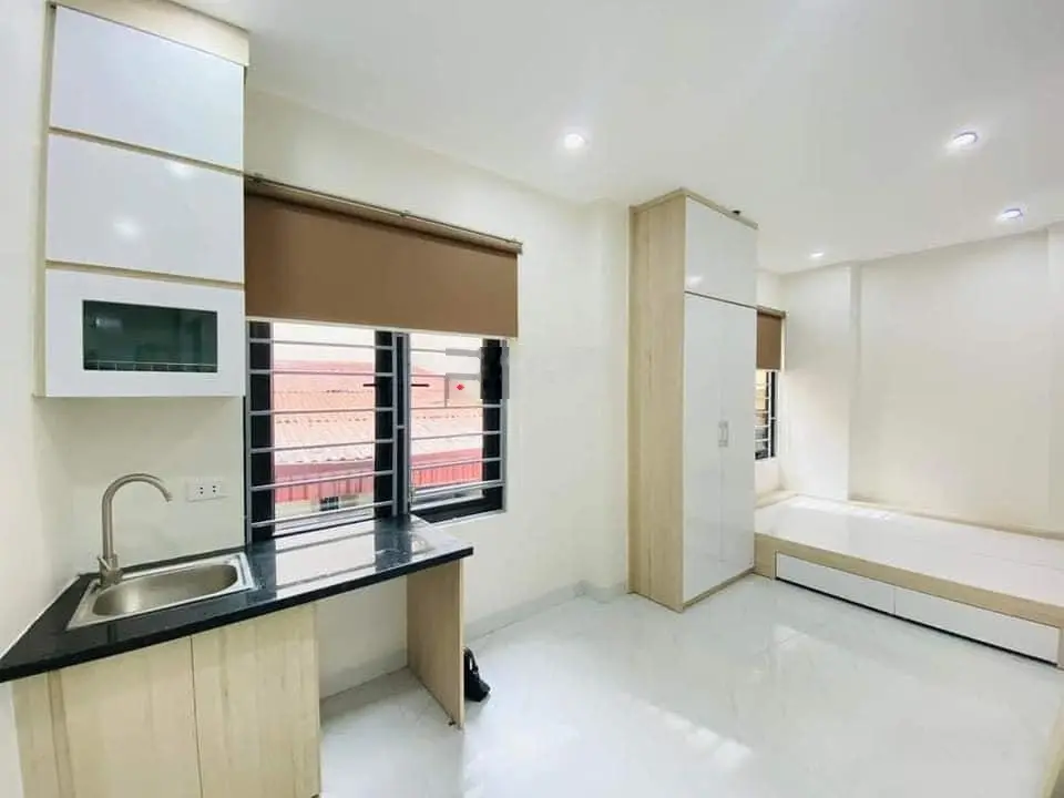 Bán tòa CCMN 70m2*8T, 20P giá 18 tỷ Nguyễn Lương Bằng, Đống Đa