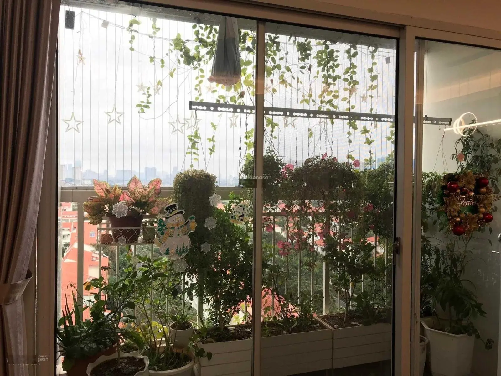 Cần bán ngay căn căn 3N2WC ~130m2 sẵn sổ nhận nhà ngay tại KĐT Splendora giá 5,7x tỷ
