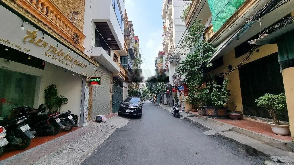 BÁN NHÀ NGUYỄN CÔNG TRỨ -HÀ ĐÔNG - DIỆN TÍCH KHỦNG - MẶT TIỀN LỚN - GIÁ TỪ THIỆN 92M 9TỶ