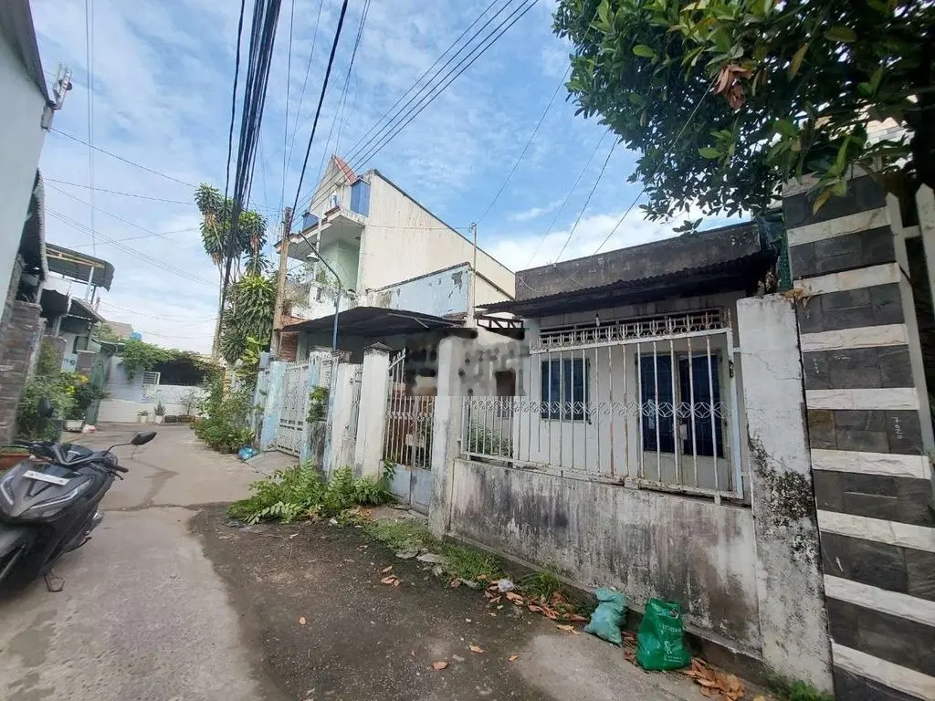 Bán nhà Gần Lý Văn Sâm Tam Hiệp.Diện tích 126. nhà cấp 4 . Đường 7 chỗ