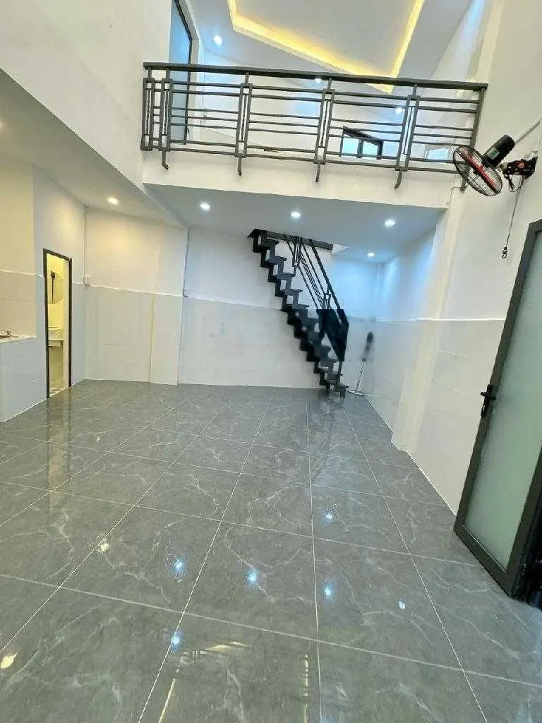 Bán nhà ngay mặt tiền Huỳnh Tấn Phát Q7 - 45m2 - chỉ 3 tỉ hơn thương lượng chính chủ