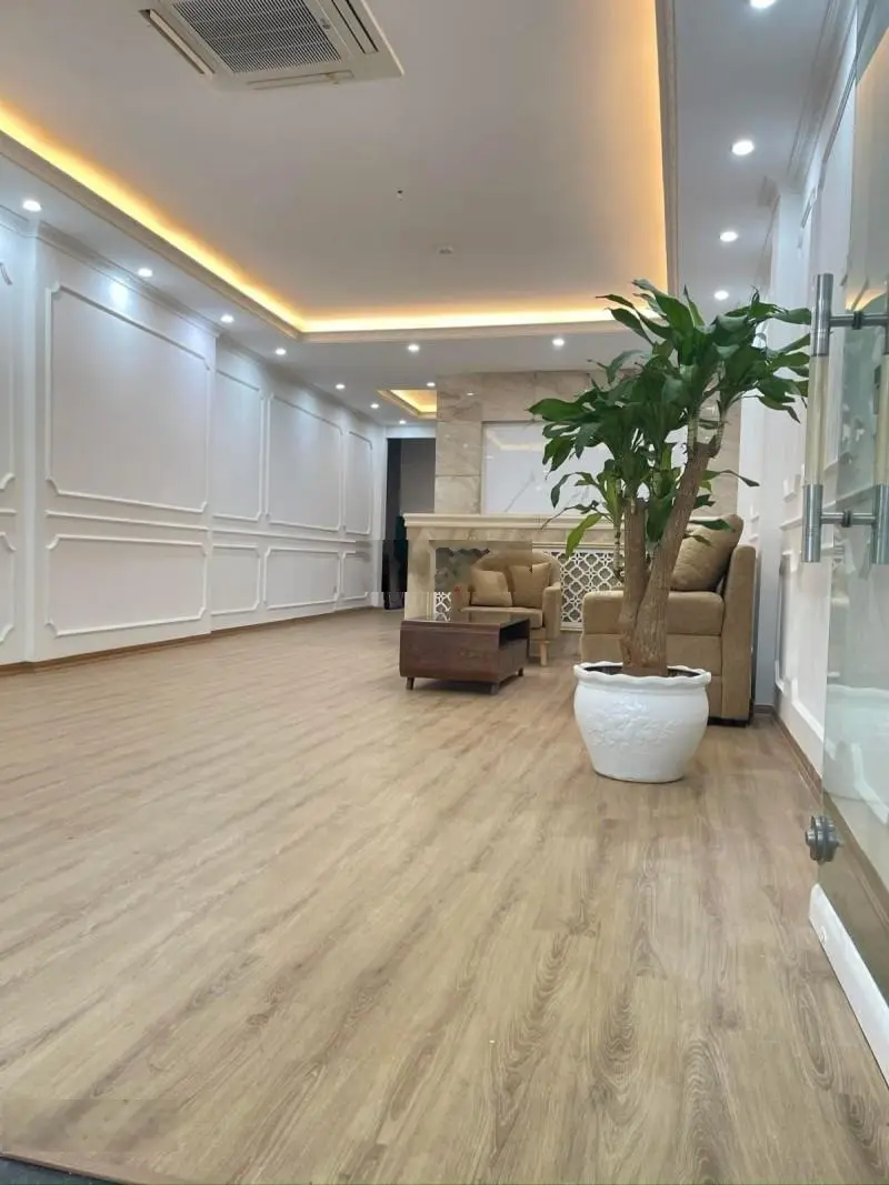 Bán nhà mặt phố Kim Mã - Ba Đình, 80m2, 6 tầng mới, vị trí cực đẹp, giá cực chất: 54,9 tỷ