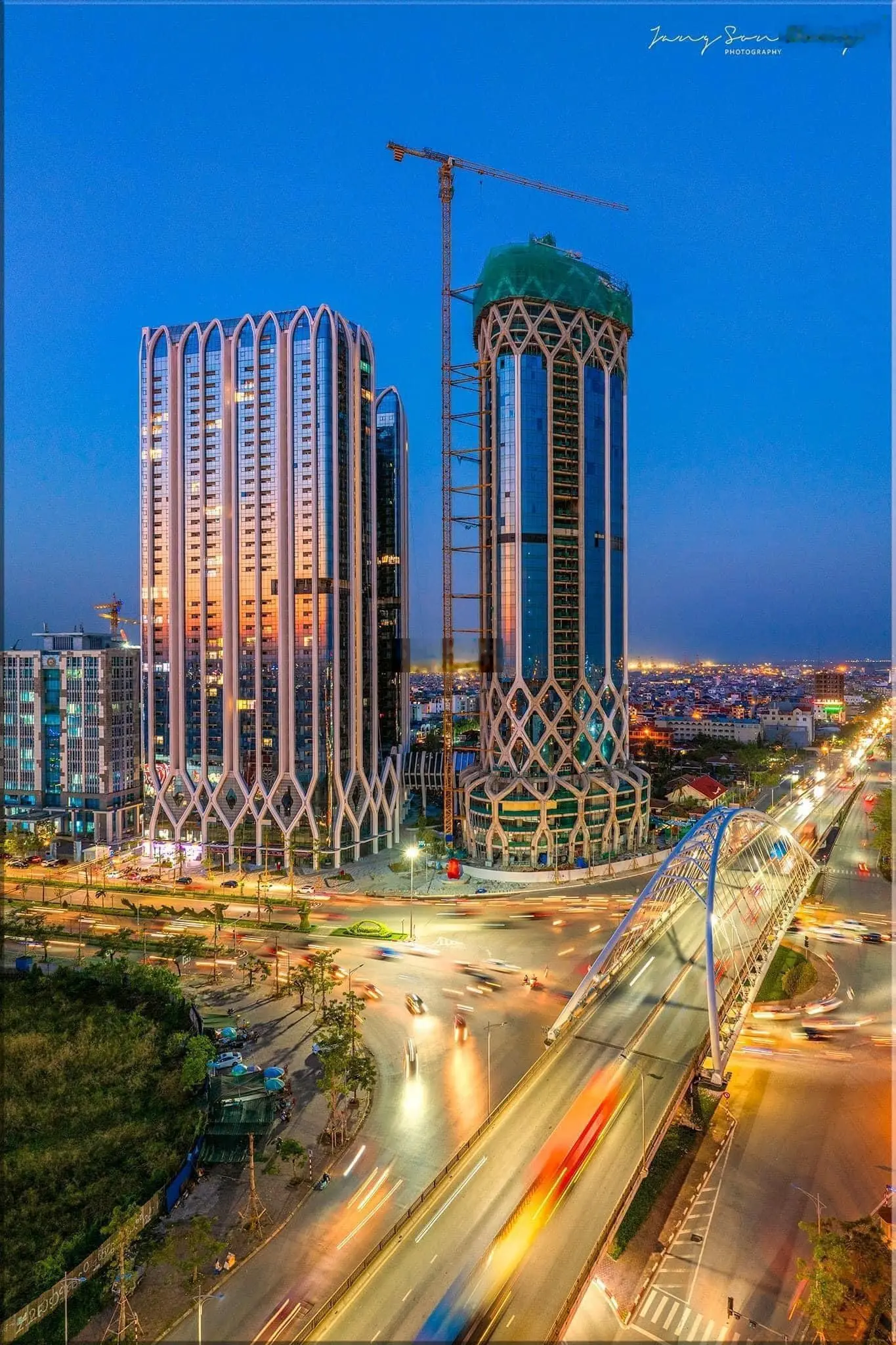 Duy nhất 1 lô 360m2 ngag 12m - mặt đường tuyến 1 Lê Hồng Phong 130tr/m - rẻ nhất thị trườg có 1-0-2