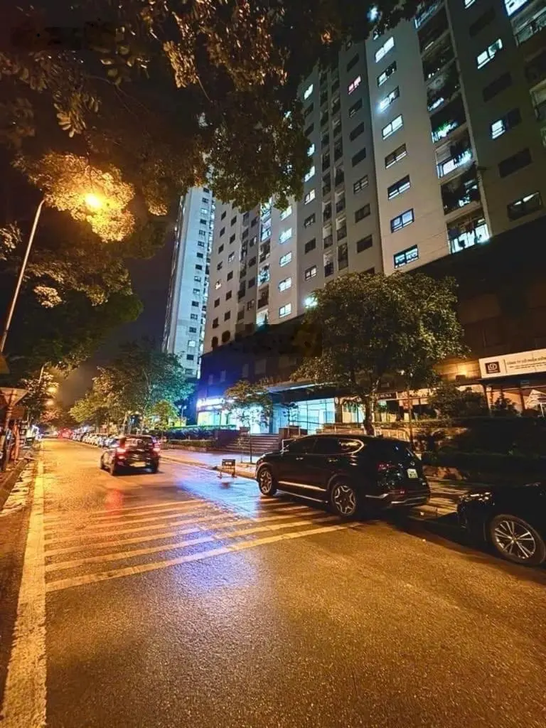 Chính chủ cần bán căn chung cư Hateco, khu vực đang phát triển mạnh, xung quanh tiện ích đầy đủ