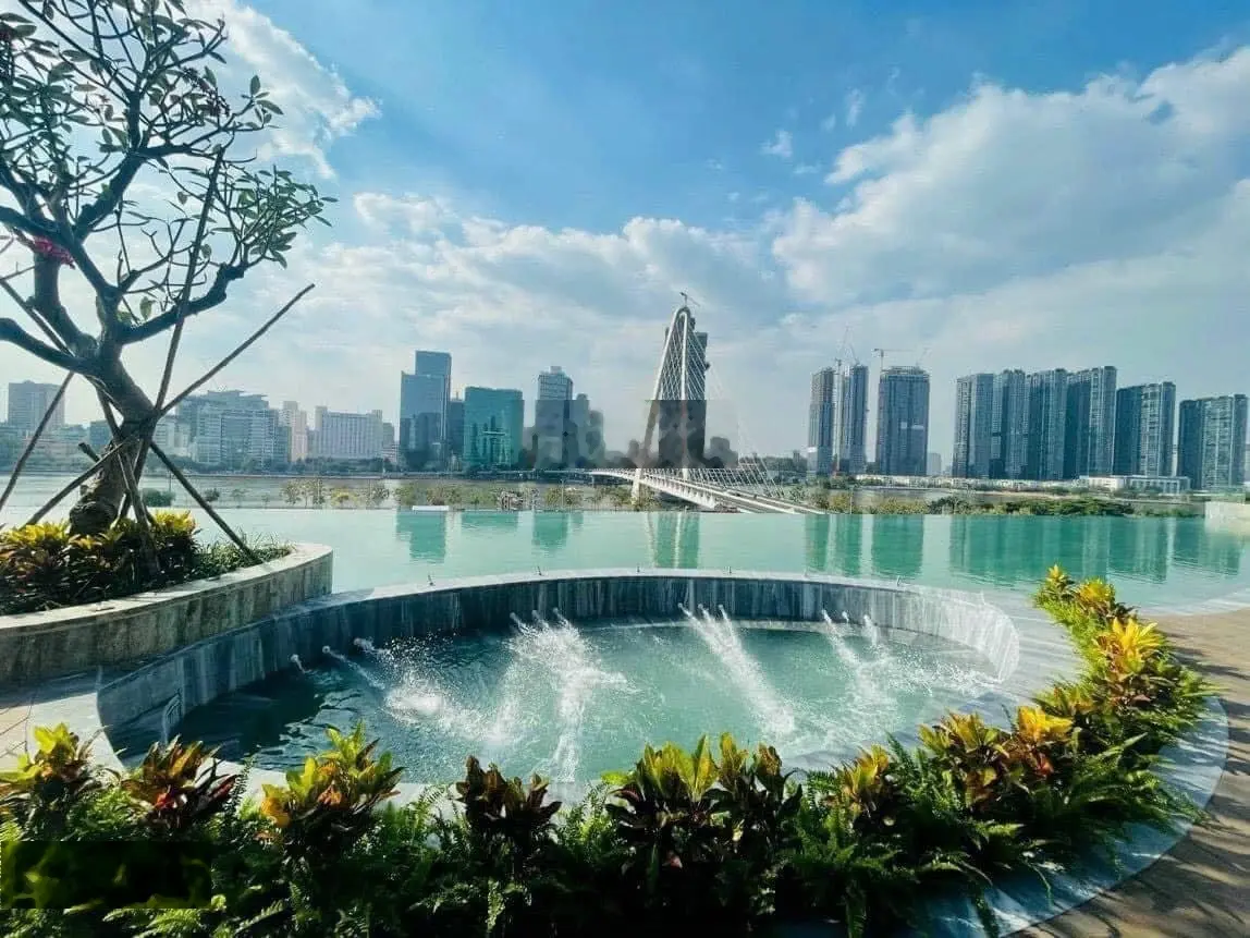 Duy nhất bán 1 căn 3 phòng ngủ tầng cao view sông vĩnh viễn The Opera Metropole giá chỉ 43 tỷ