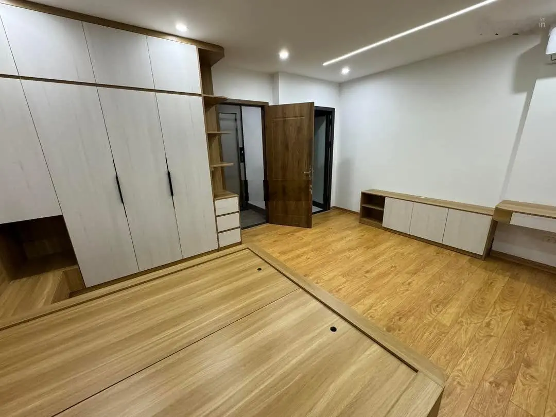 Giảm chào bán gấp nhà phố thái hà thang máy 35m, 7t, mt 5,2m, giá 11,4 tỷ, đống đa. 0971685580
