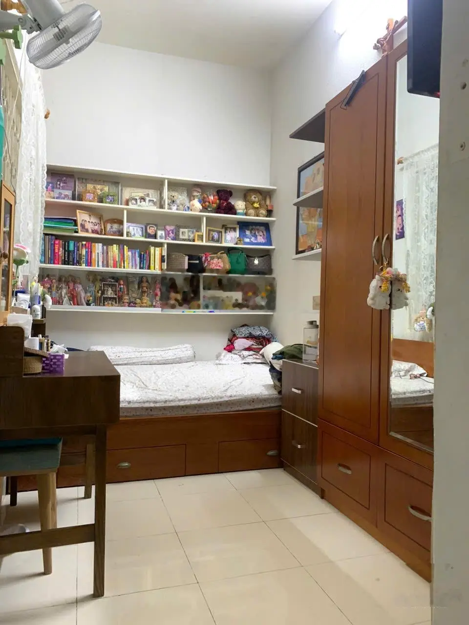 Bán nhà ngay mặt tiền Lê Văn Sỹ, P14, Q3. DT: 5,6x15m, 1T 2L, giá: 12,7 tỷ
