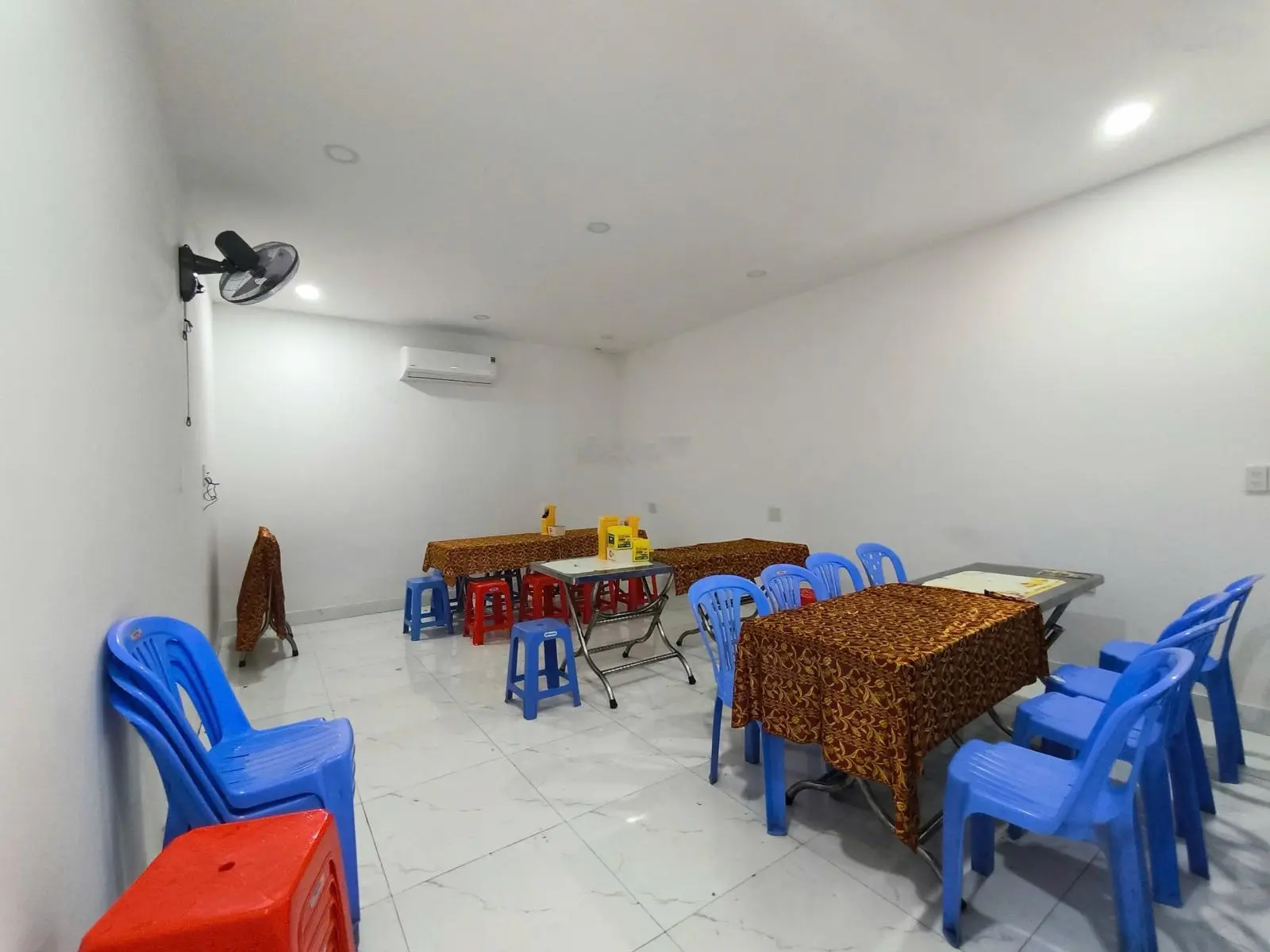 Bán nhà riêng Hoàng Diệu, 14,2 tỷ, 72,7m2, 4PN, 5WC, giá siêu hời