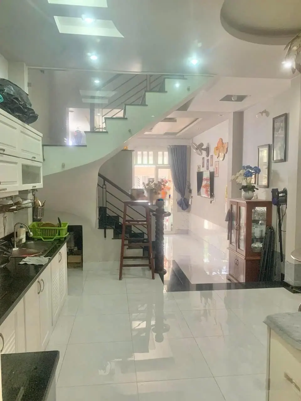 Nhà trệt 2 lầu Nguyễn Trung Nguyệt, Bình Trưng Đông 6 tỷ 5