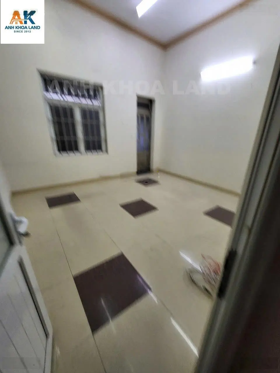 Nhà mặt tiền đối diện công viên, khu dân cư Areco, sát Phạm Văn Đồng, cho thuê làm VP 27tr/tháng