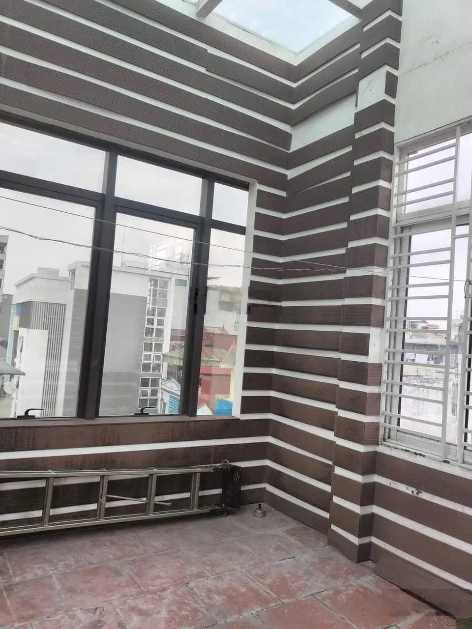 Siêu phẩm duy nhất tại Đường Trần Quang Diệu, giá ưu đãi 27 tỷ VND, 45m2, 6 tầng
