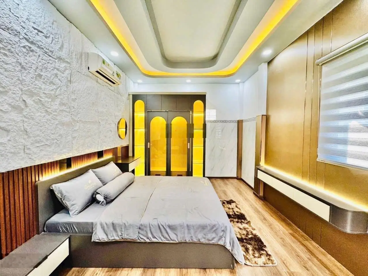 Gấp! Bán nhà 43m2 xây 2 tầng Đồng Đen, Tân Bình giá 2tỷ350. Gần Đại Học Văn Hiến. Hẻm 6m, sổ riêng