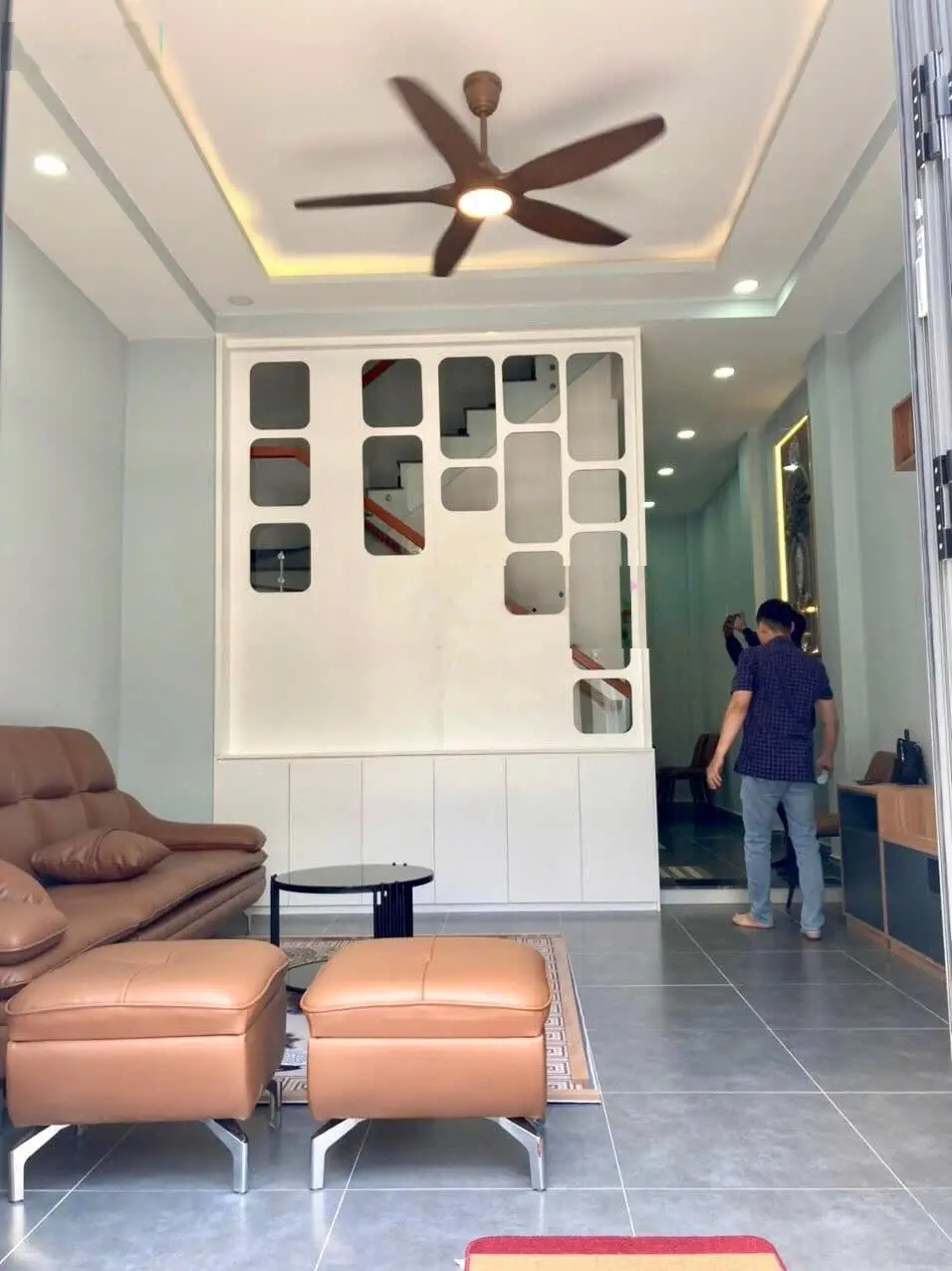 Nhà hẻm 6m ngay Phạm Văn Chiêu, mới 100%, có sân thượng, giá 5 tỷ 900 triệu. Call/zalo: 0906 435 ***